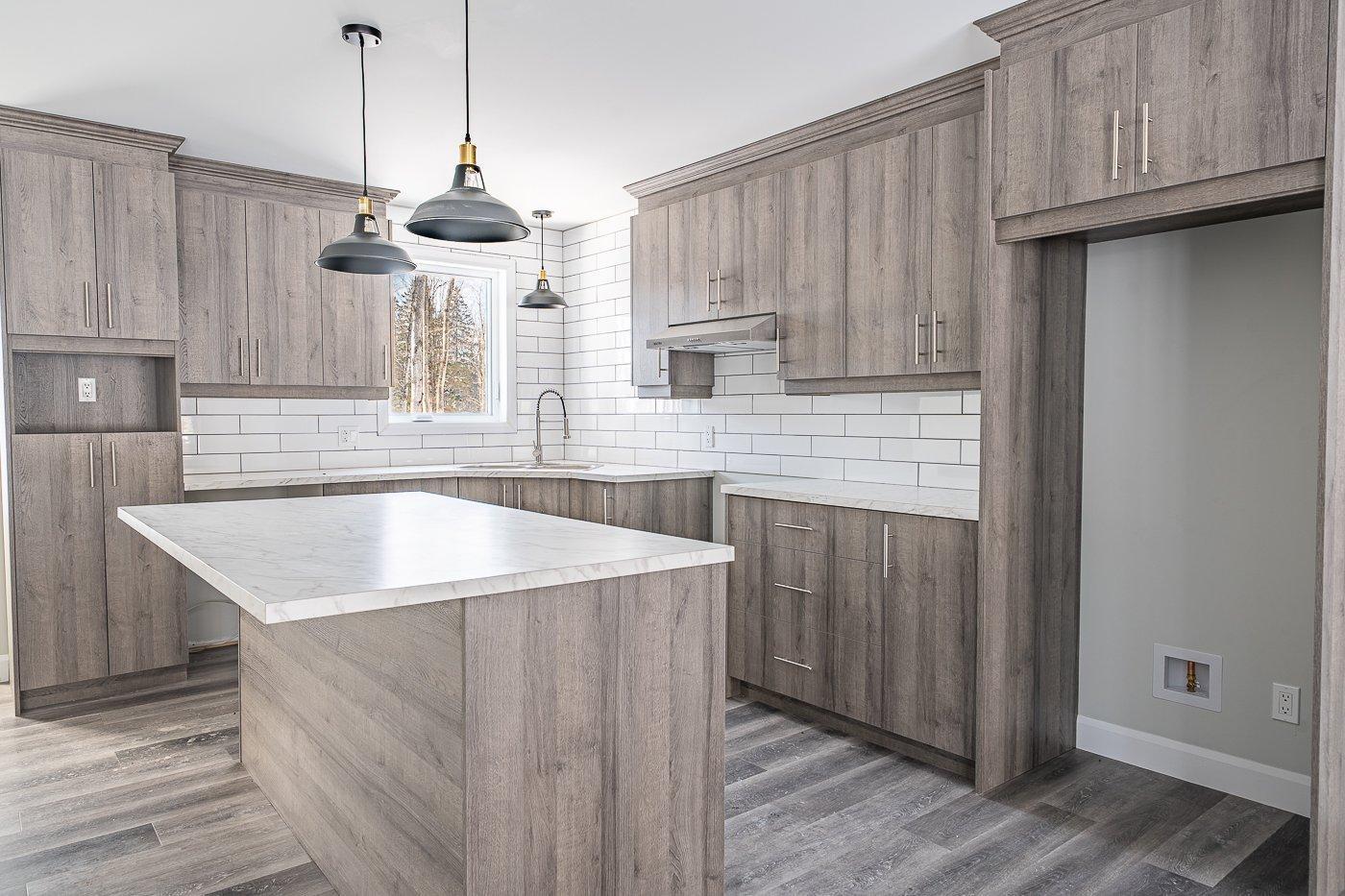 









113


Rue des Ruisseaux

,
Val-des-Sources,




QC
J1T0B2

