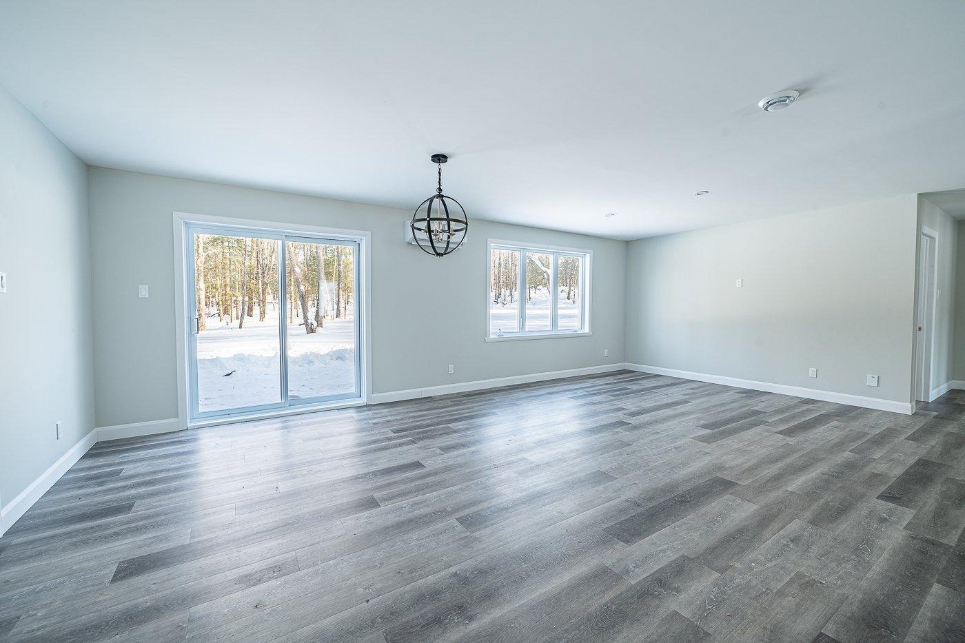 









113


Rue des Ruisseaux

,
Val-des-Sources,




QC
J1T0B2

