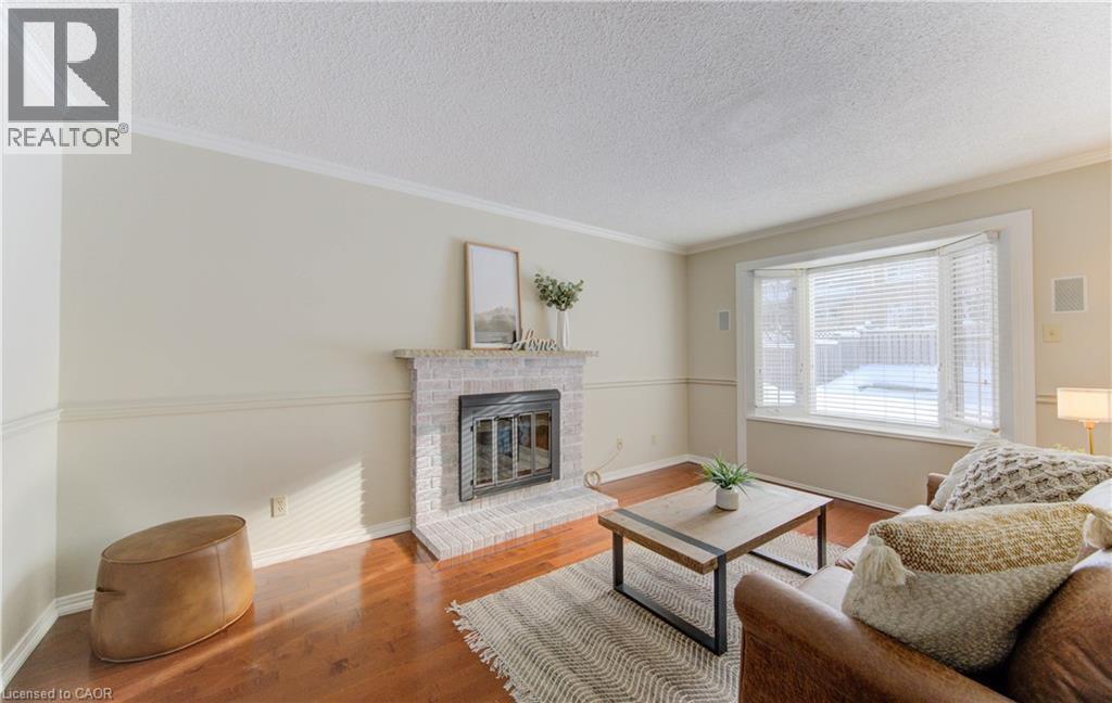 












21 SANDCLIFFE Place

,
Waterloo,




Ontario
N2T1A8

