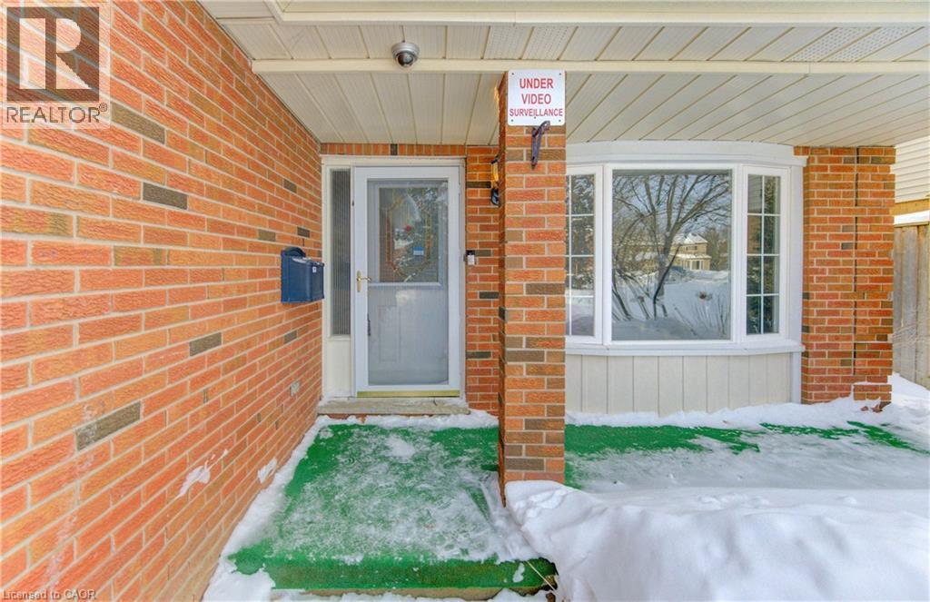 












21 SANDCLIFFE Place

,
Waterloo,




Ontario
N2T1A8

