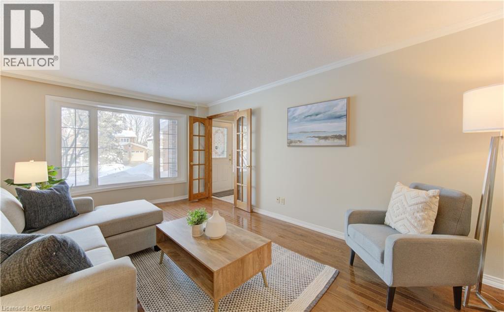 












21 SANDCLIFFE Place

,
Waterloo,




Ontario
N2T1A8

