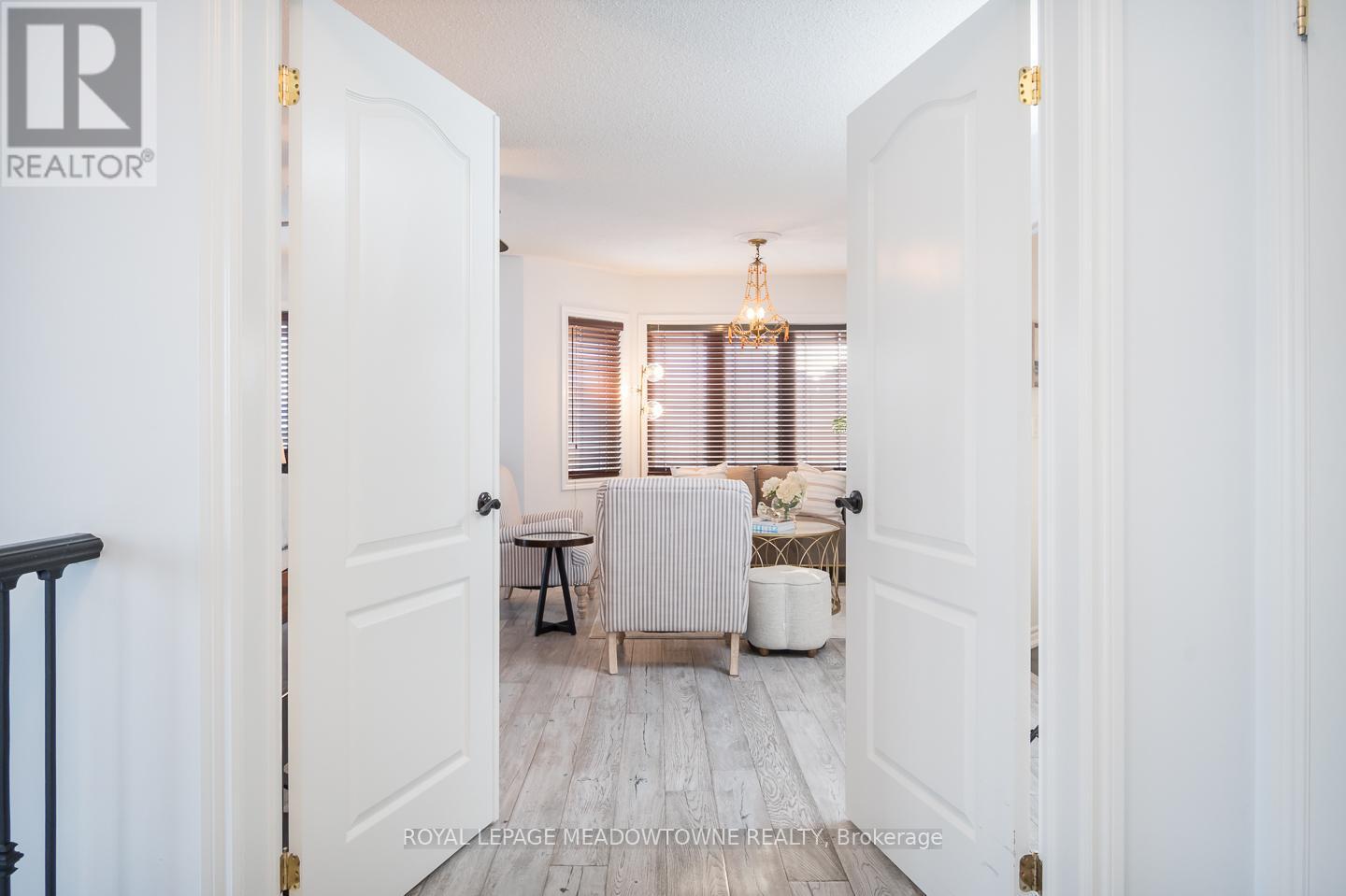 












700 SERAFINI CRESCENT

,
Milton,




Ontario
L9T7P4

