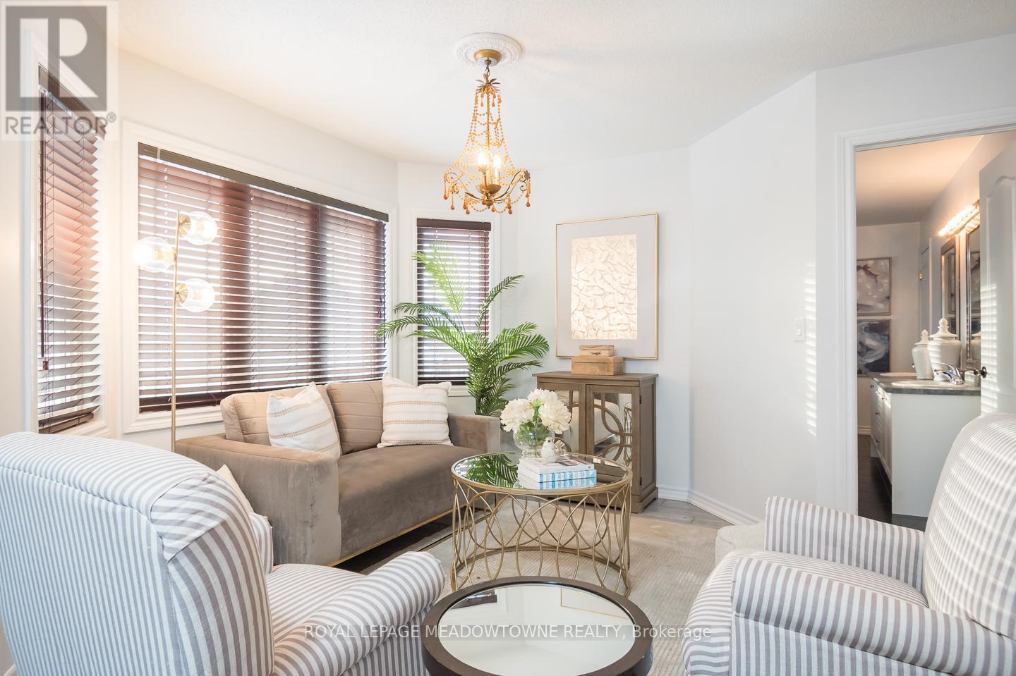 












700 SERAFINI CRESCENT

,
Milton,




Ontario
L9T7P4

