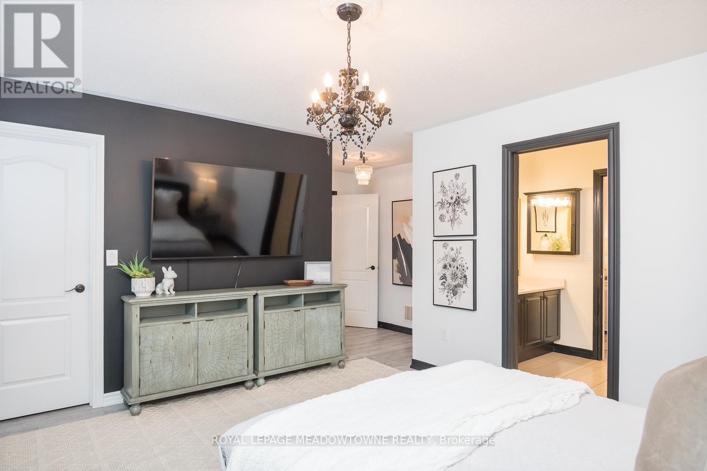 












700 SERAFINI CRESCENT

,
Milton,




Ontario
L9T7P4

