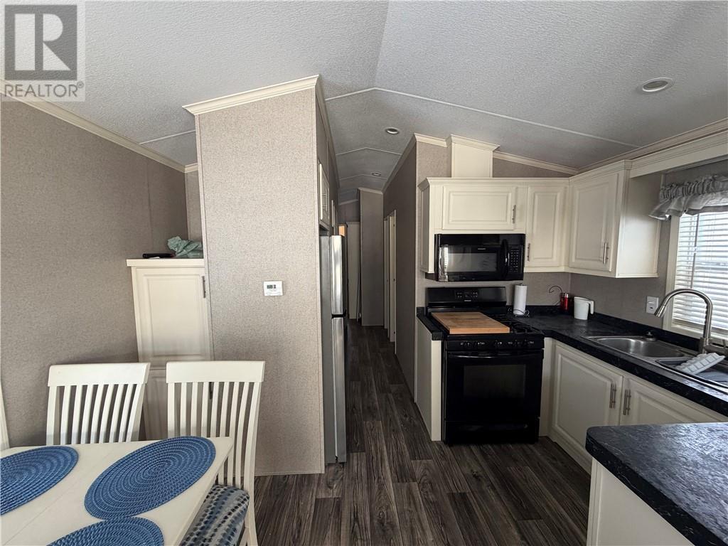 












120 Happy Landing Road Unit# 45-3BC

,
Noelville,







Ontario
P0M2N0

