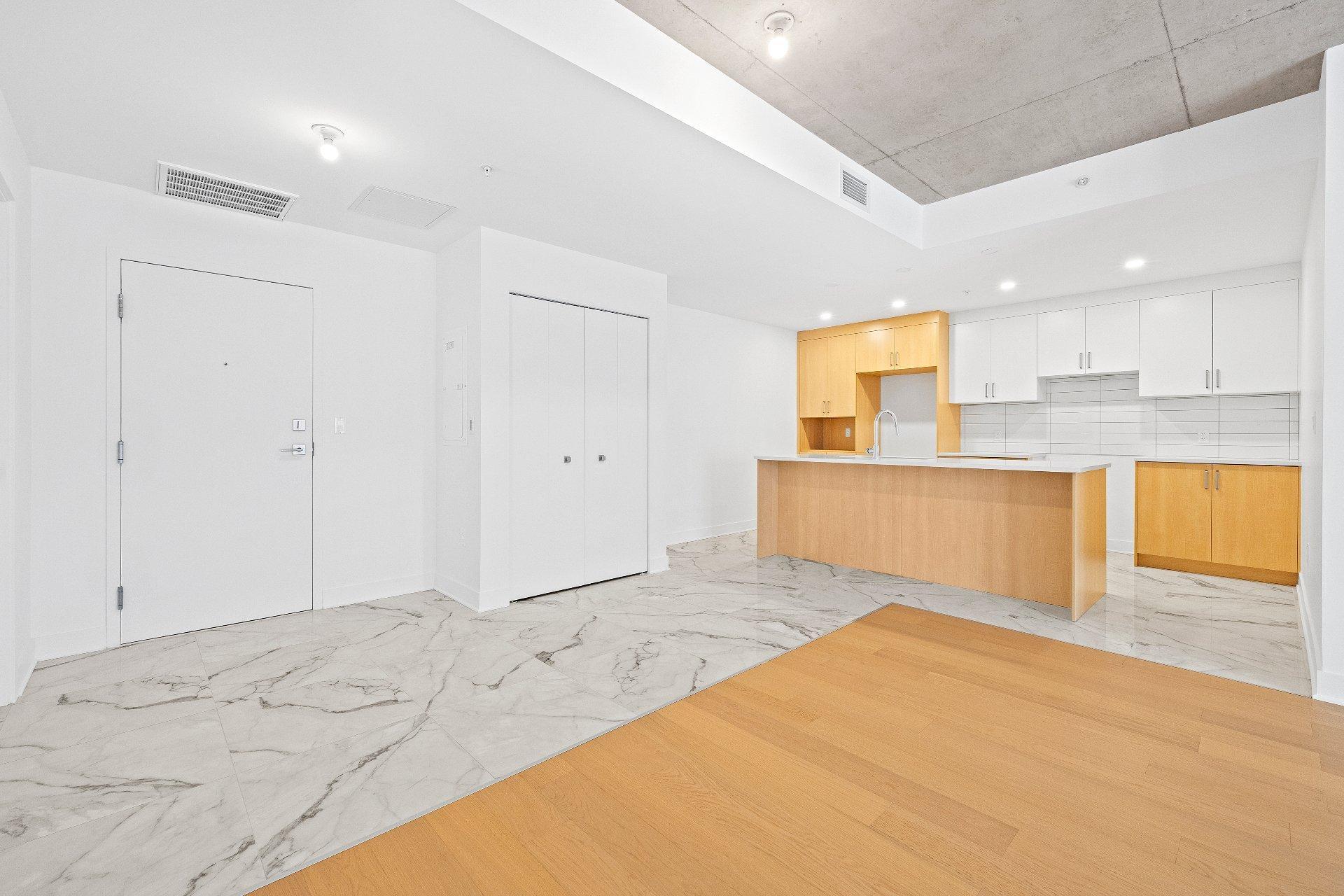 









244


Boul. Hymus

, 407,
Pointe-Claire,




QC
H9R1G3

