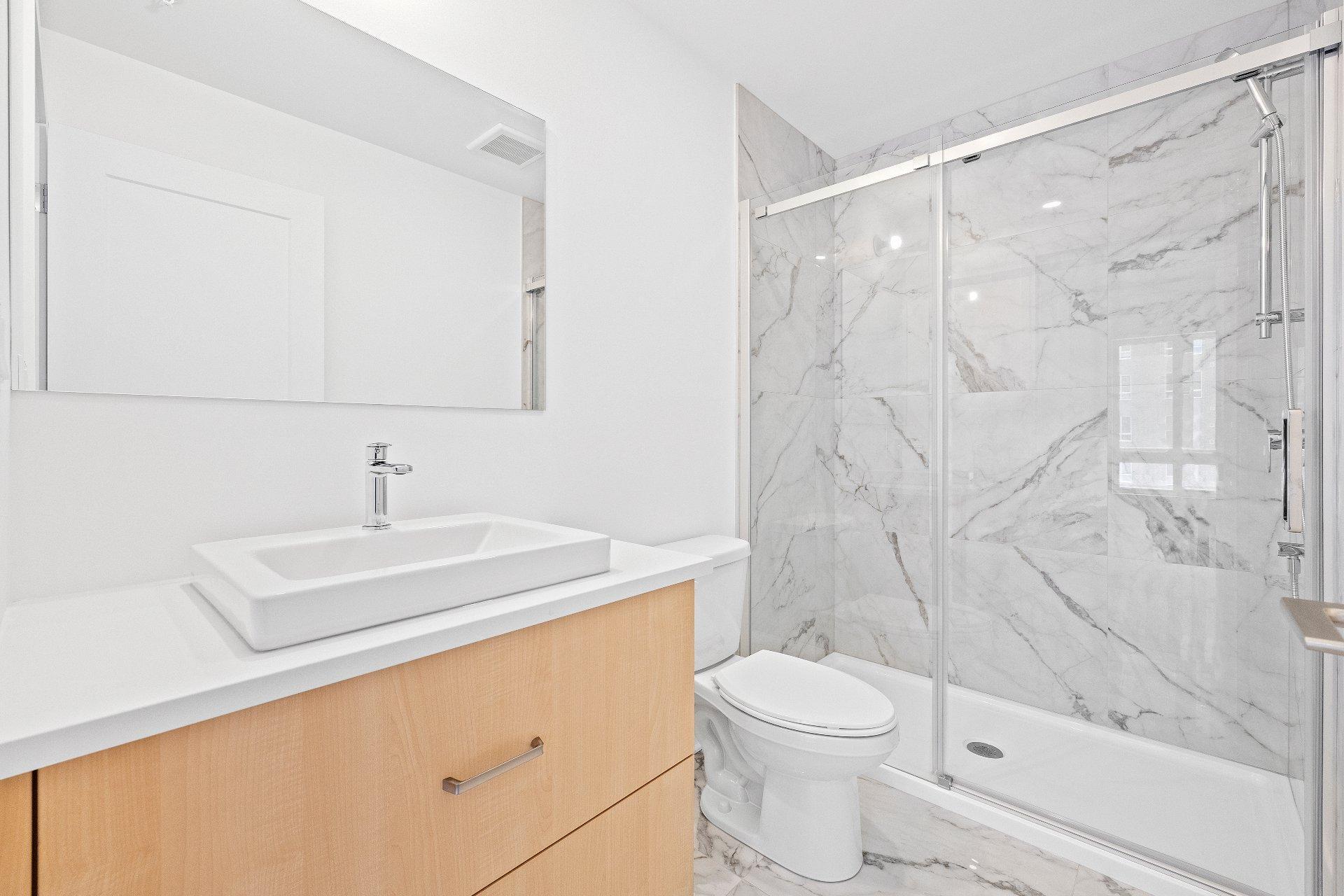 









244


Boul. Hymus

, 407,
Pointe-Claire,




QC
H9R1G3

