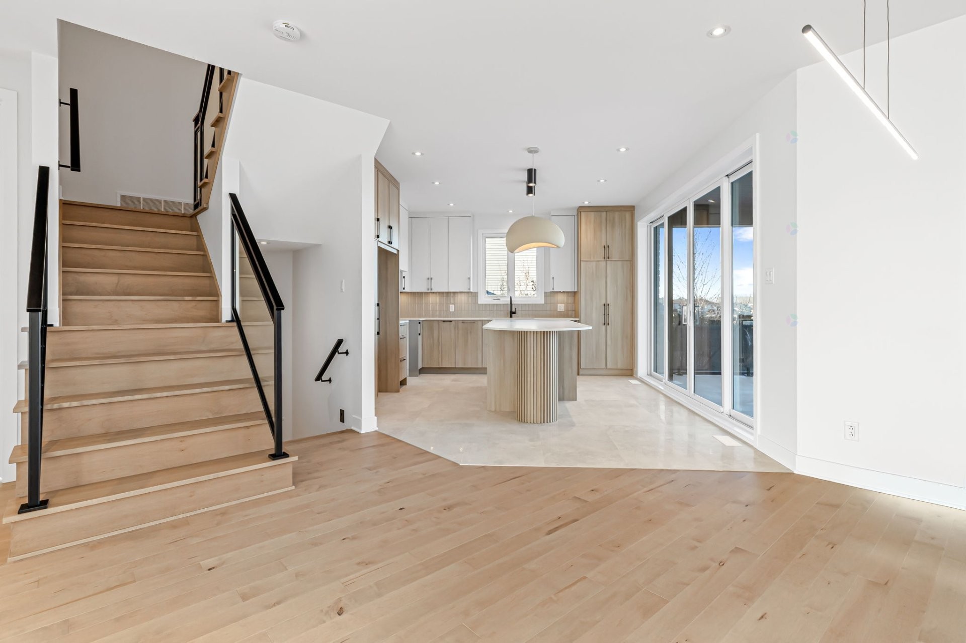 









1145


Rue Jean-Vallerand

,
Boucherville,




QC
J4B0H5

