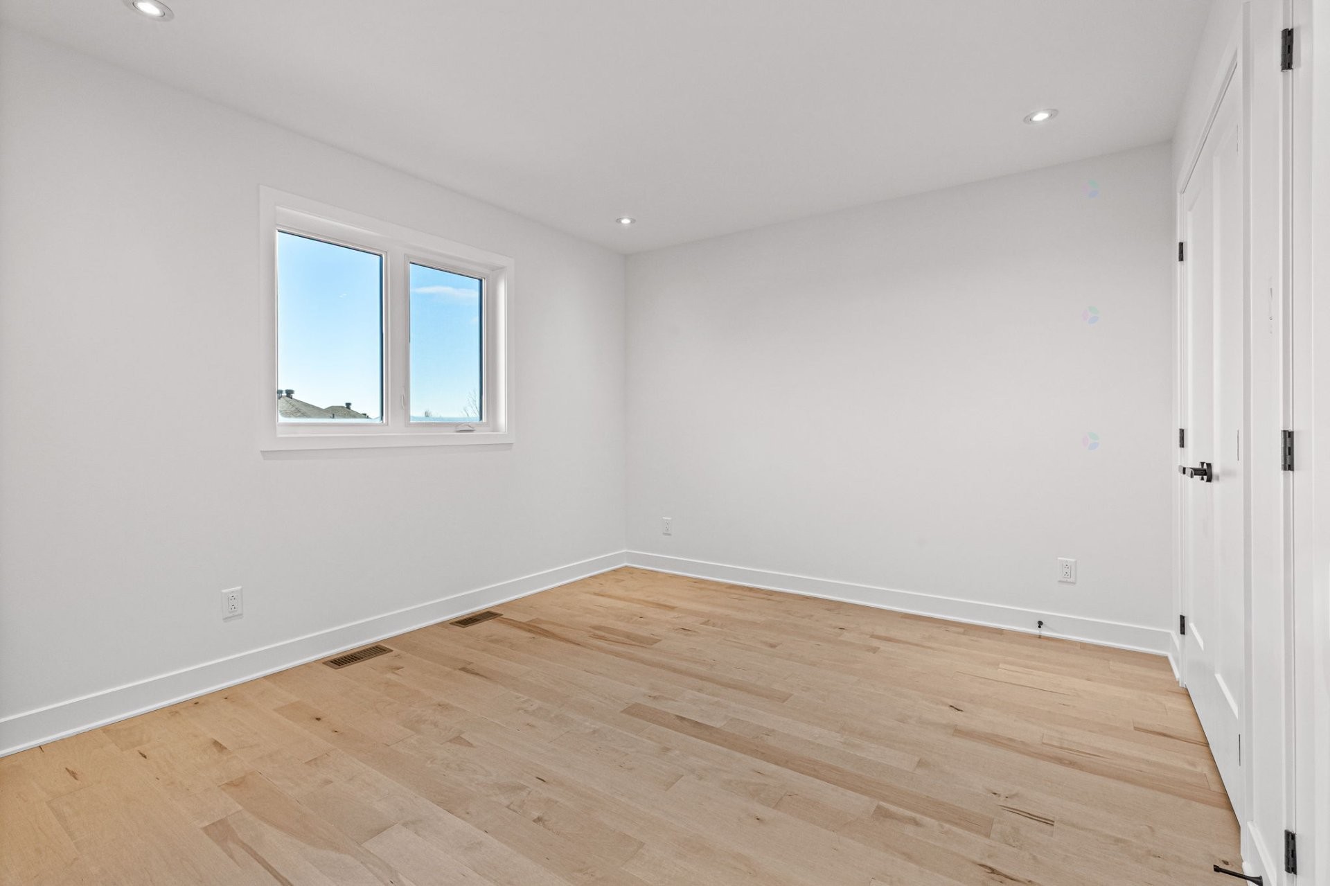 









1145


Rue Jean-Vallerand

,
Boucherville,




QC
J4B0H5

