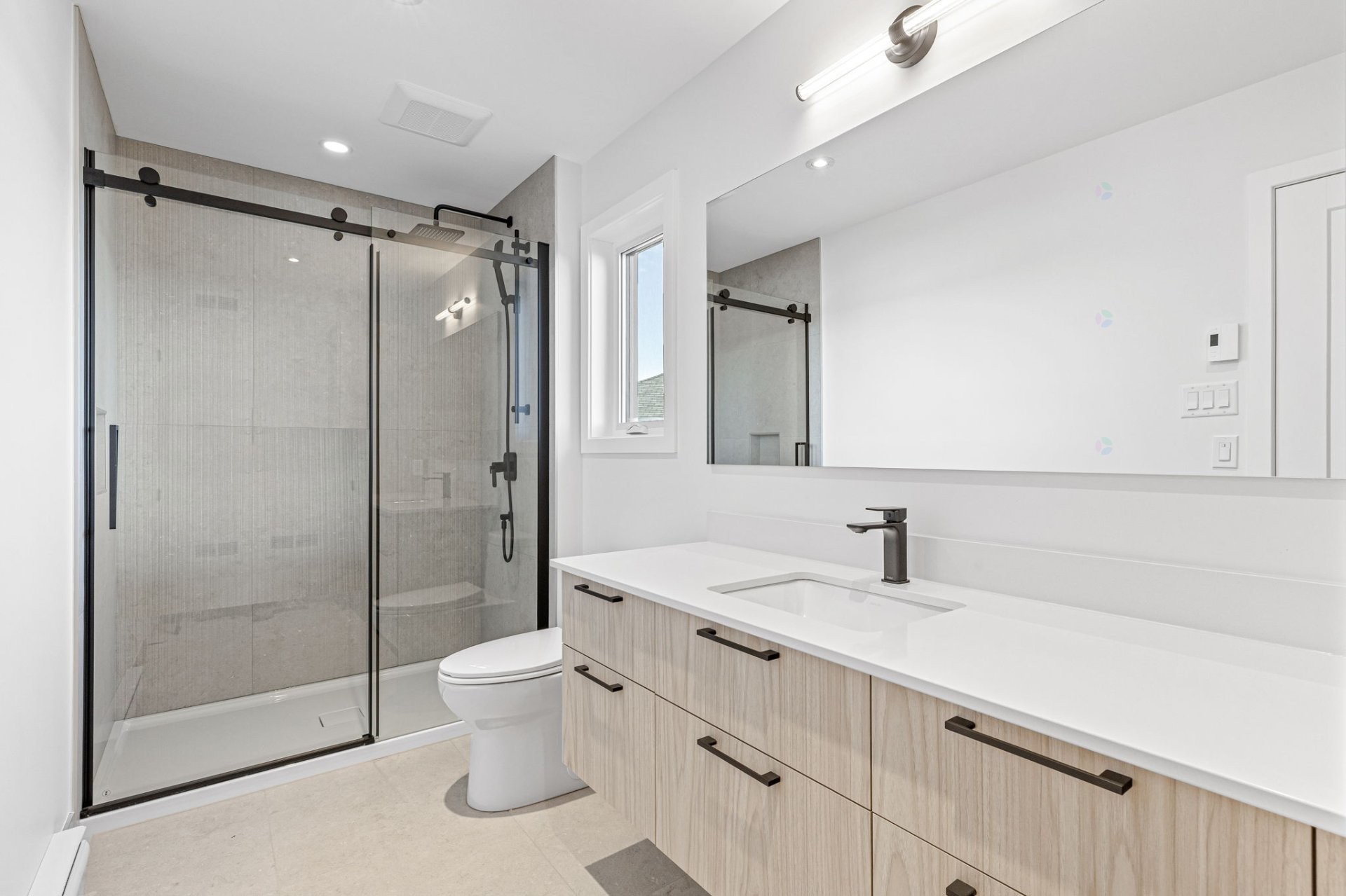 









1145


Rue Jean-Vallerand

,
Boucherville,




QC
J4B0H5

