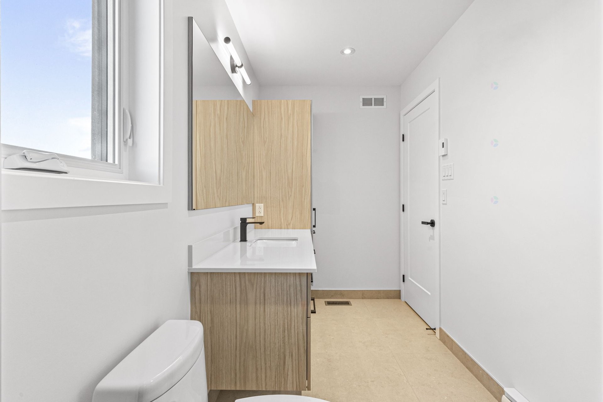 









1145


Rue Jean-Vallerand

,
Boucherville,




QC
J4B0H5

