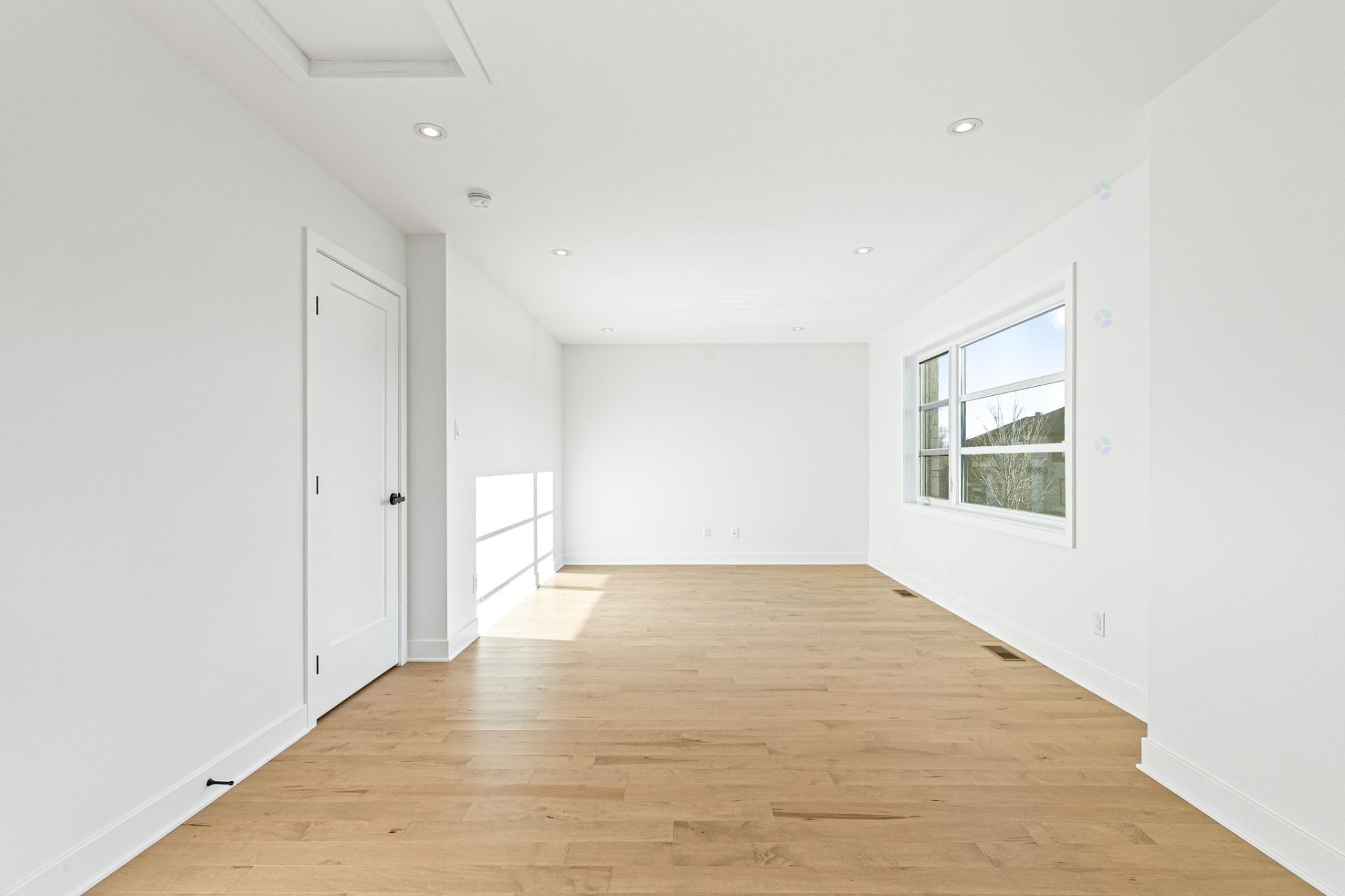 









1145


Rue Jean-Vallerand

,
Boucherville,




QC
J4B0H5

