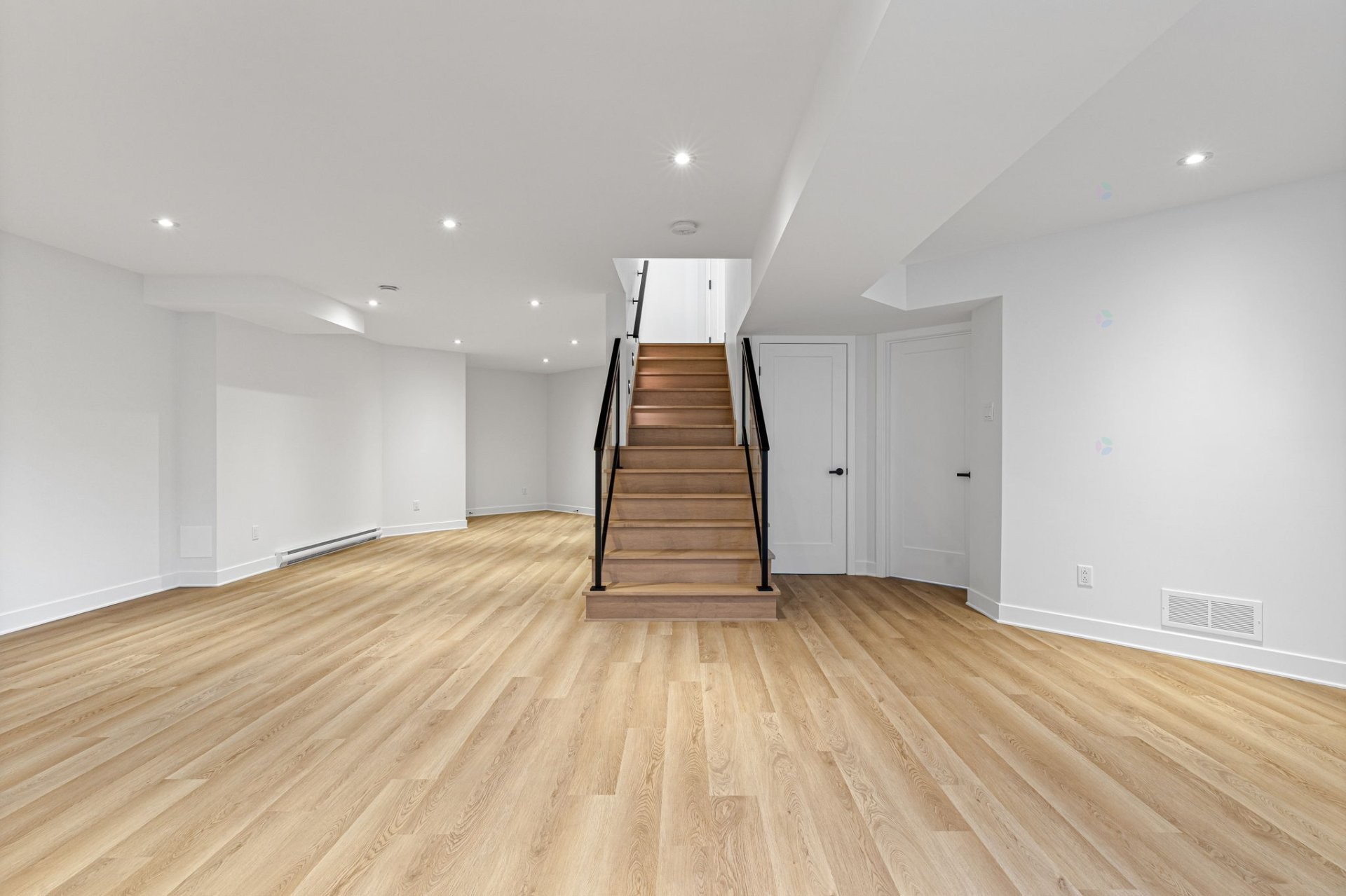 









1145


Rue Jean-Vallerand

,
Boucherville,




QC
J4B0H5

