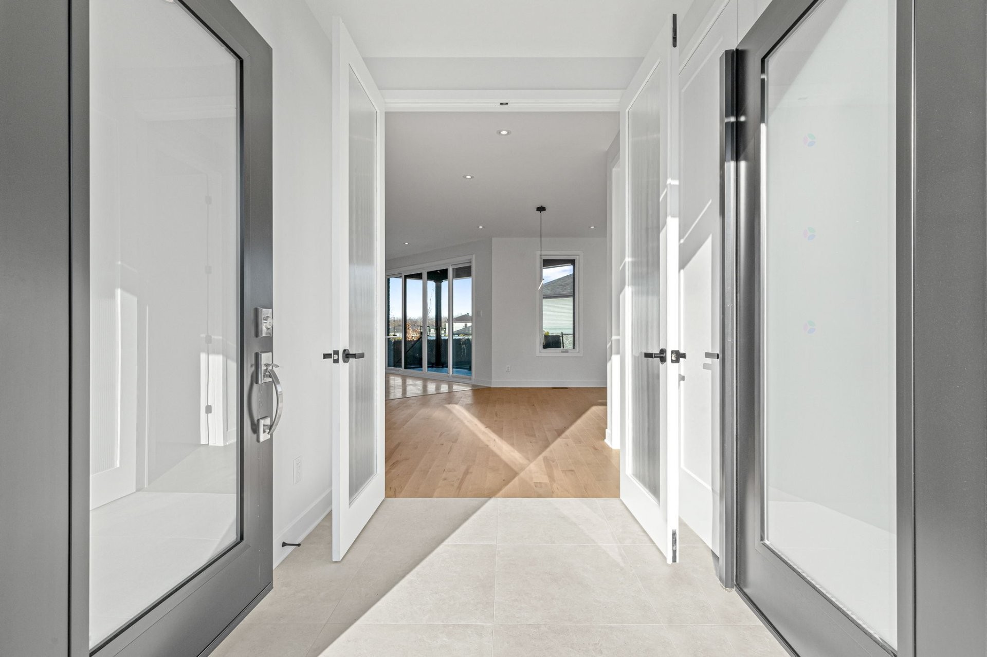 









1145


Rue Jean-Vallerand

,
Boucherville,




QC
J4B0H5

