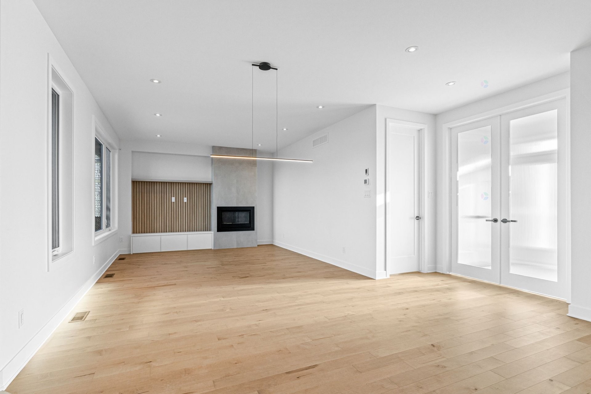 









1145


Rue Jean-Vallerand

,
Boucherville,




QC
J4B0H5

