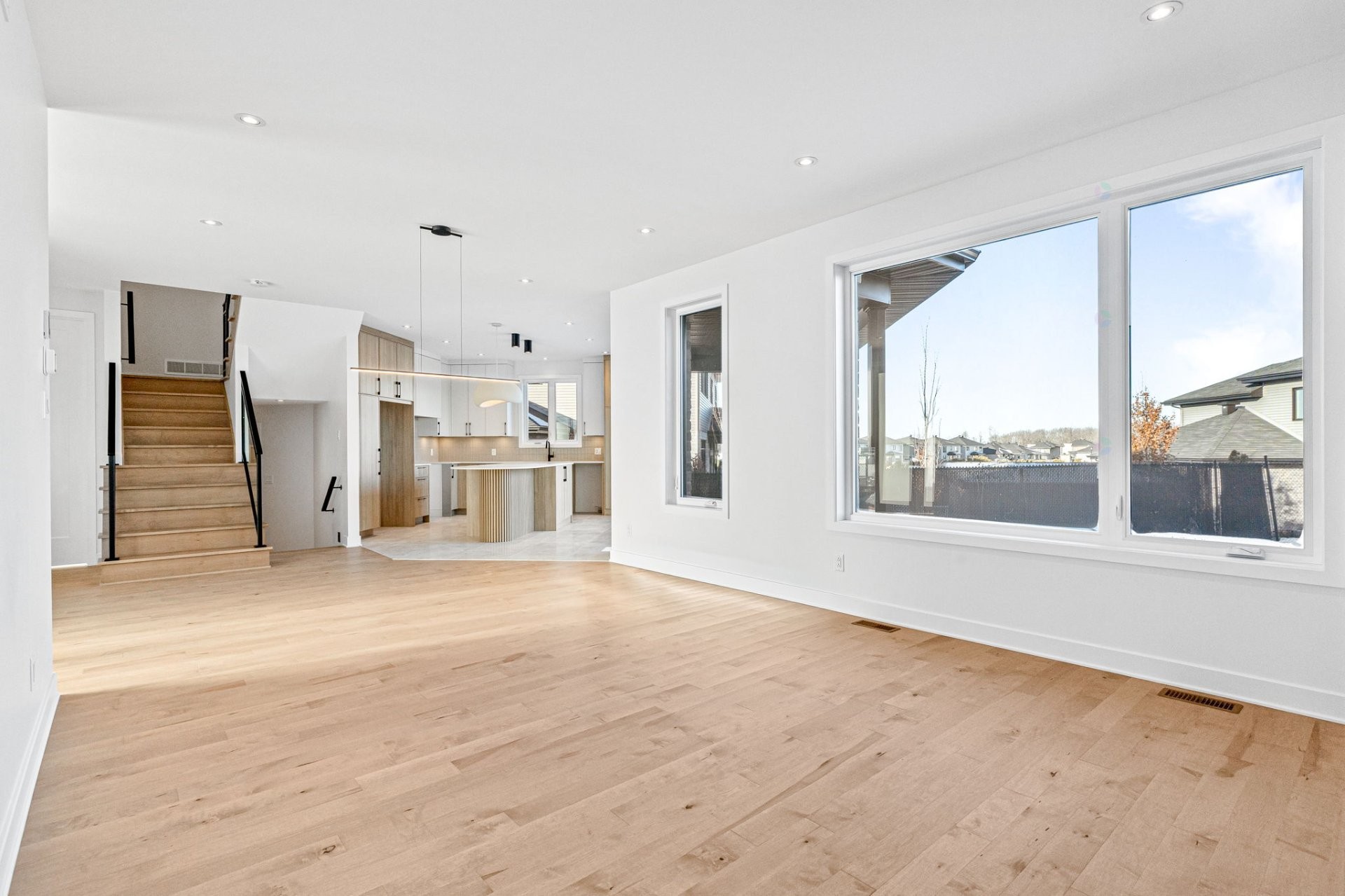 









1145


Rue Jean-Vallerand

,
Boucherville,




QC
J4B0H5

