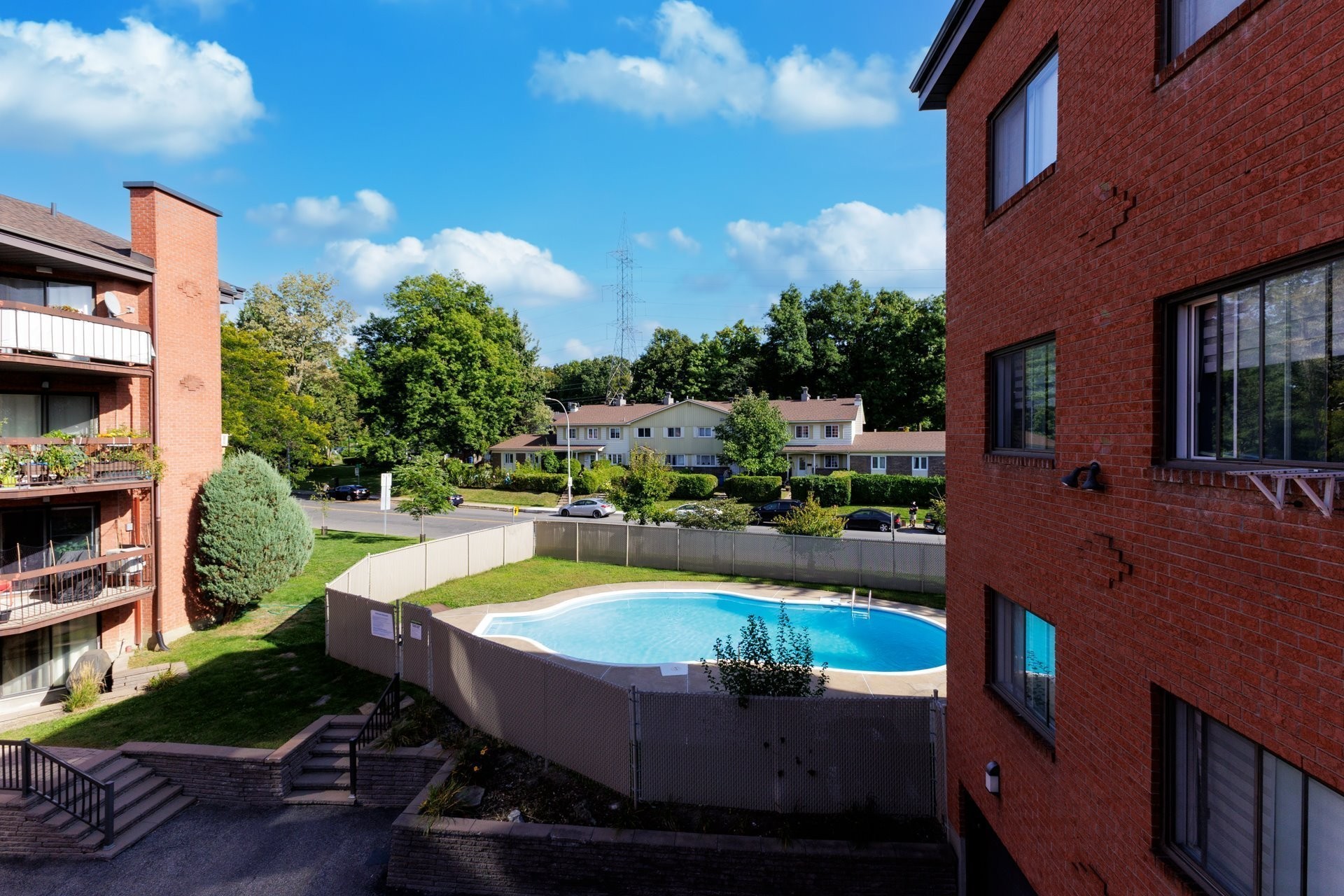 









1350


Rue Hyman

, 201,
Montréal (Pierrefonds-Roxboro),




QC
H8Y3N8

