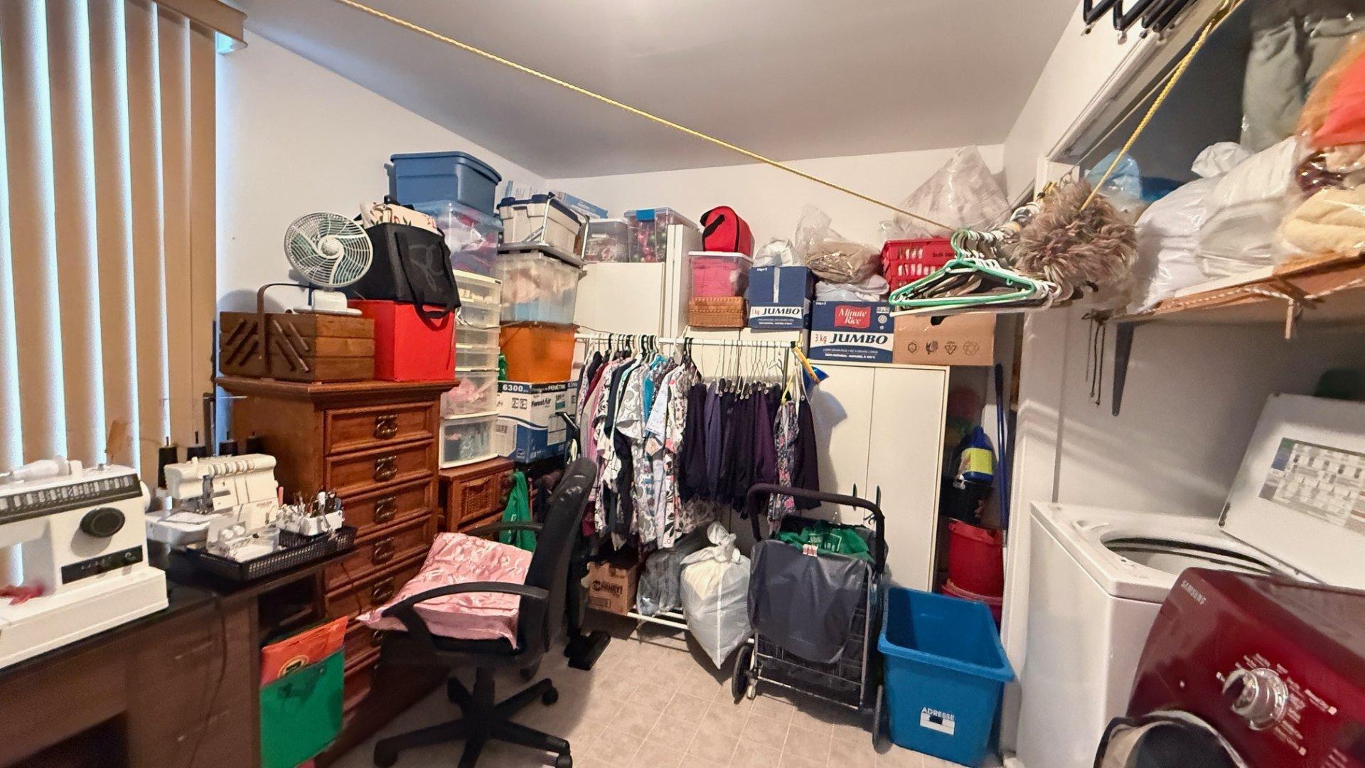 









85

 - 87


Rue Notre-Dame

,
L'Épiphanie,




QC
J5X2V4

