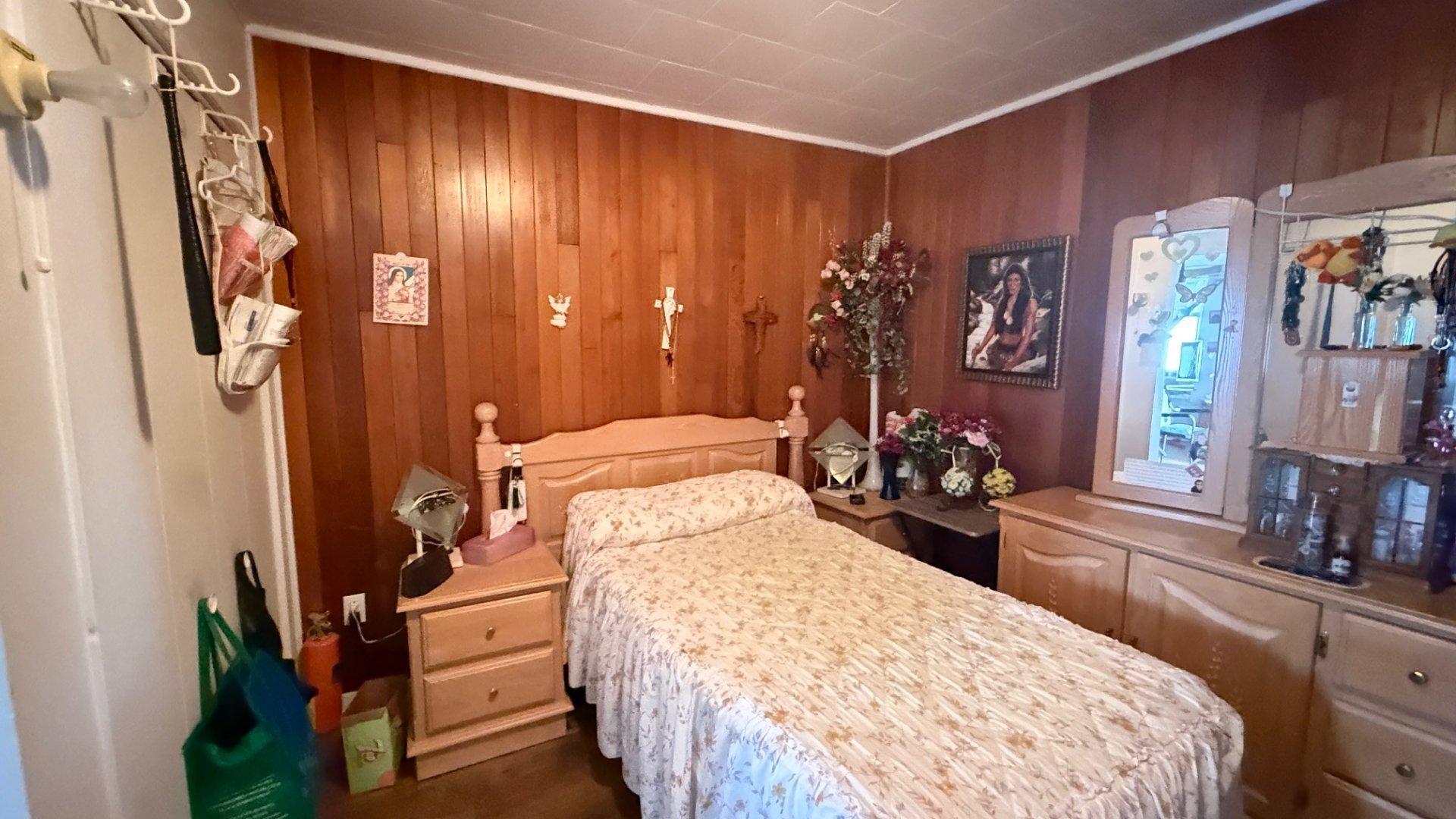 









85

 - 87


Rue Notre-Dame

,
L'Épiphanie,




QC
J5X2V4

