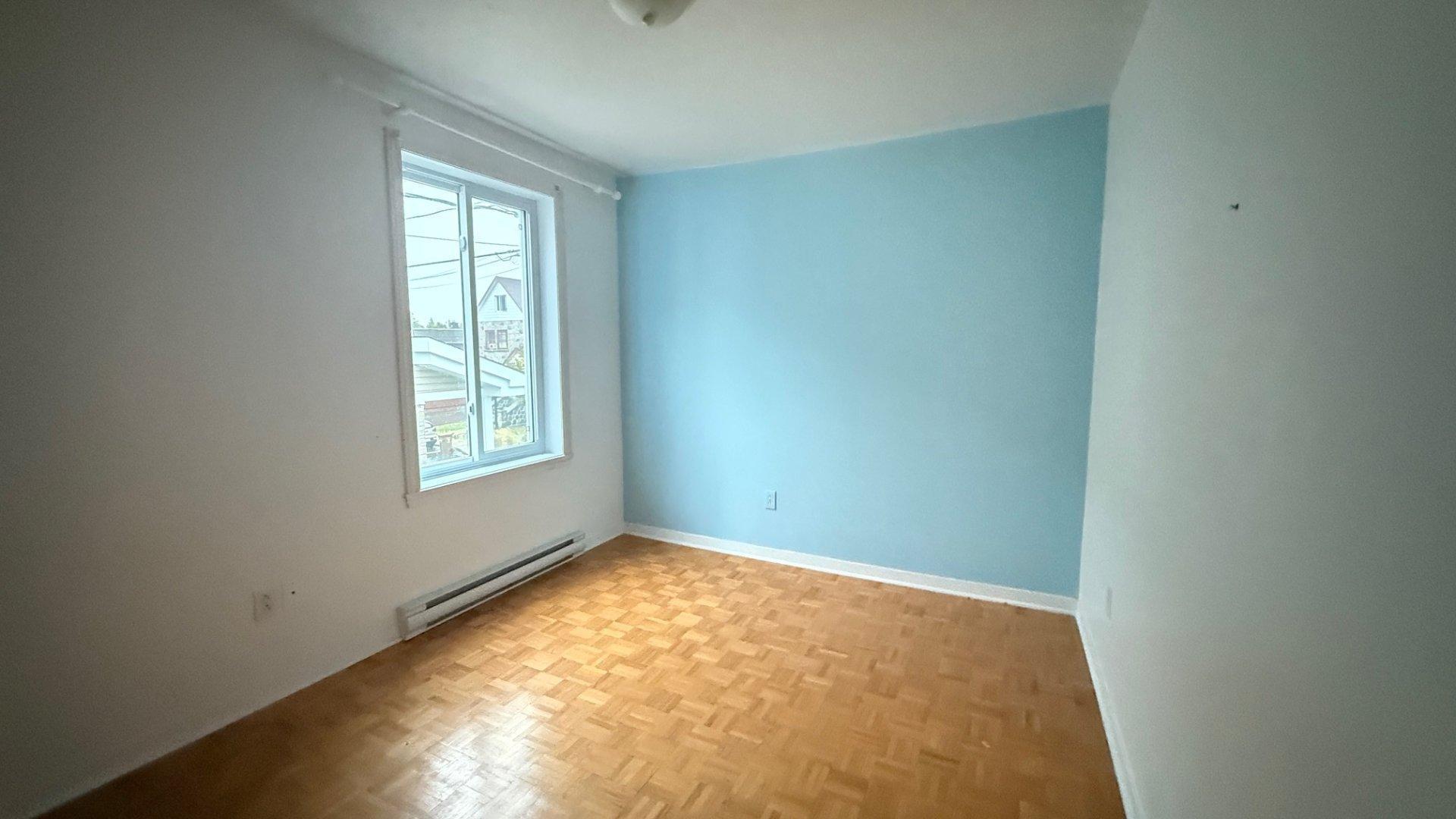 









85

 - 87


Rue Notre-Dame

,
L'Épiphanie,




QC
J5X2V4

