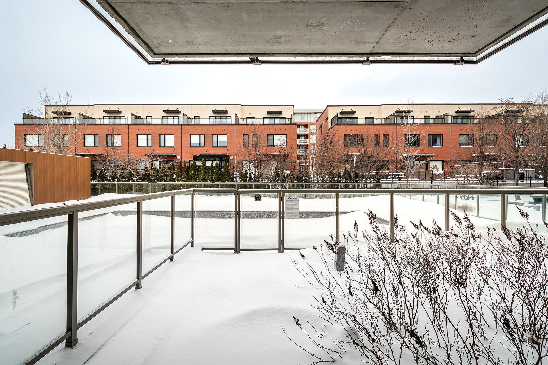 









905


Av. Plymouth

, 312,
Mont-Royal,




QC
H4P1B2

