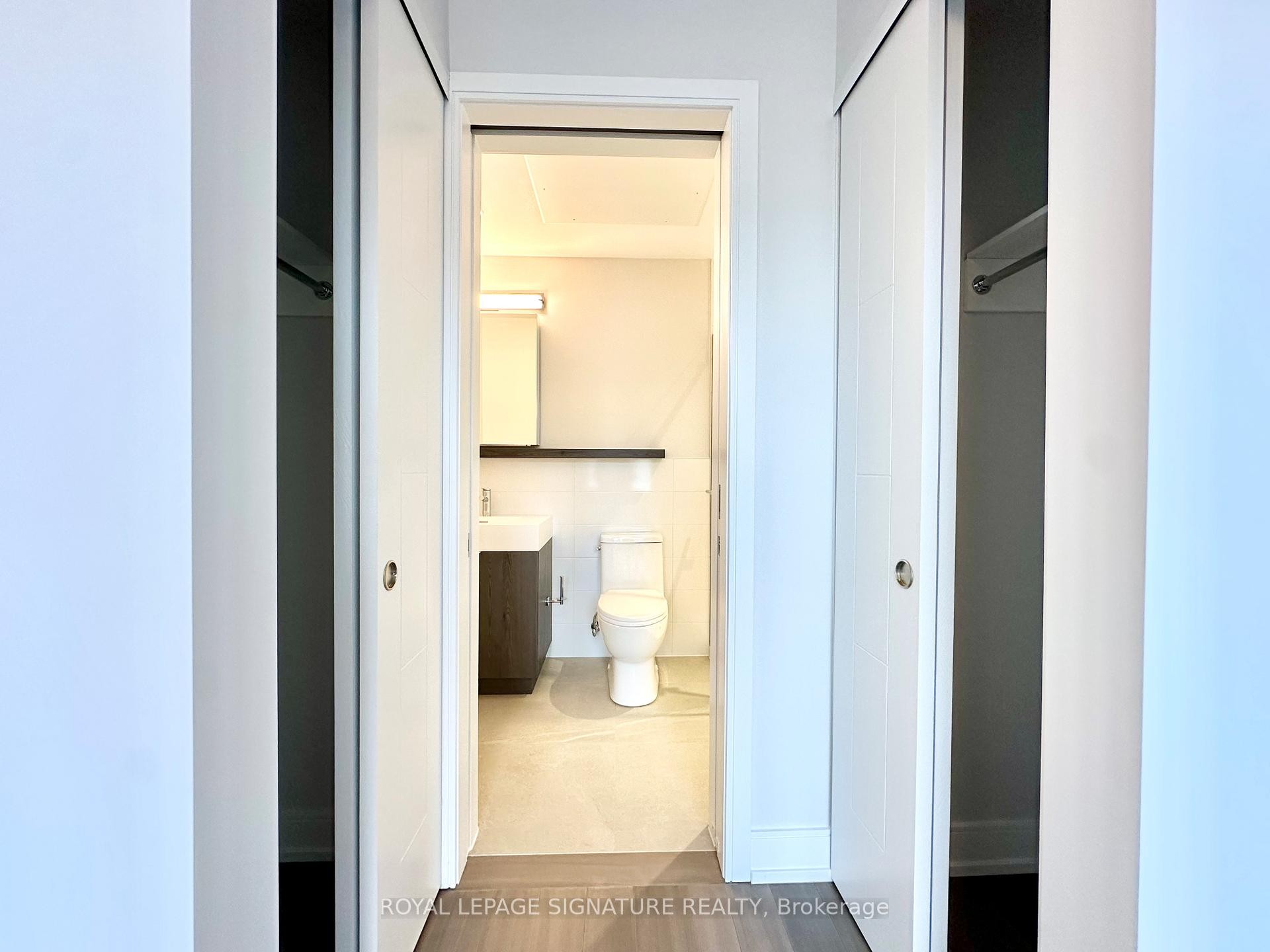 









664


Spadina

Avenue, 707,
Toronto,




ON
M5S 0G4

