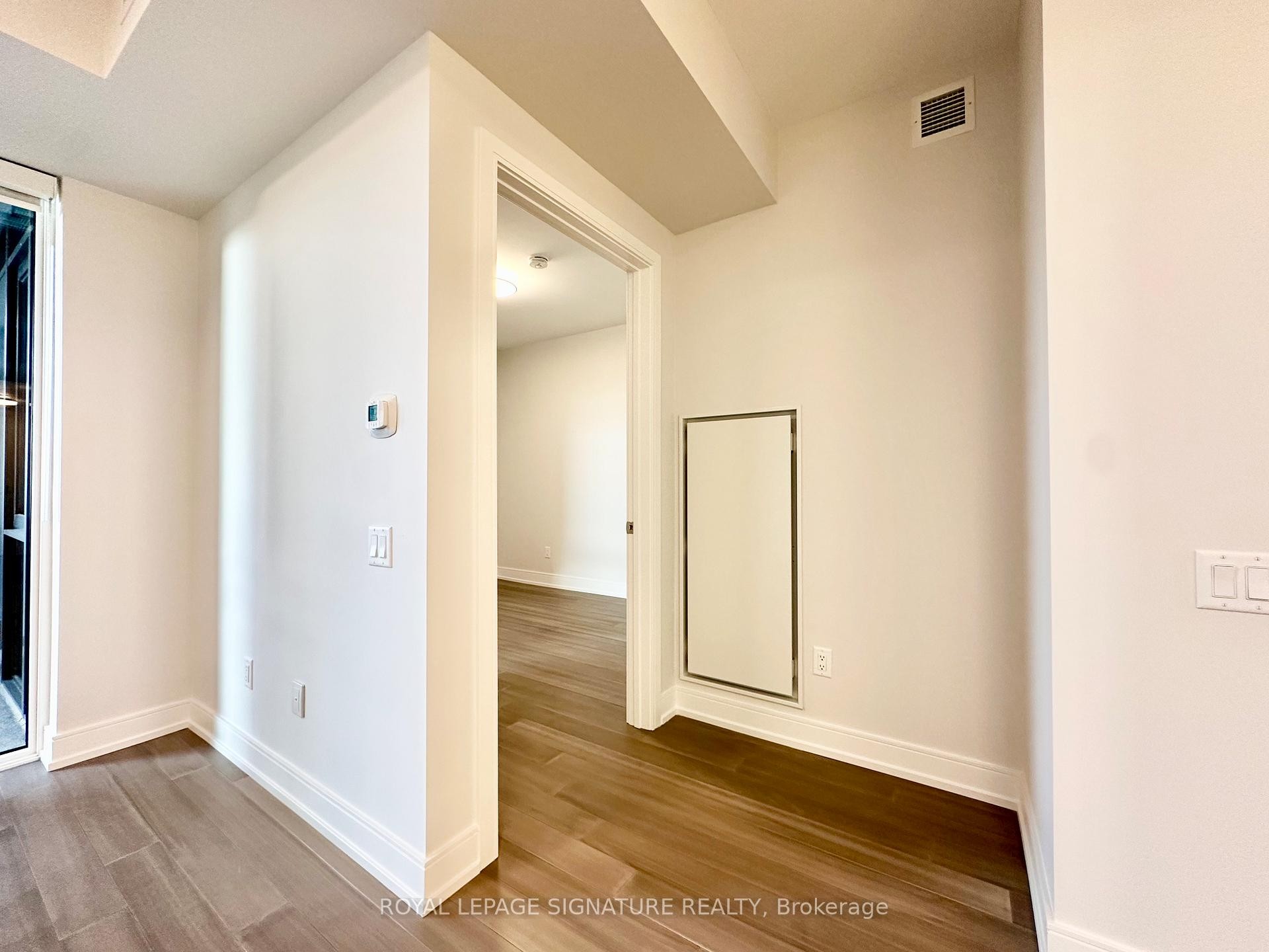 









664


Spadina

Avenue, 810,
Toronto,




ON
M5S 0G4

