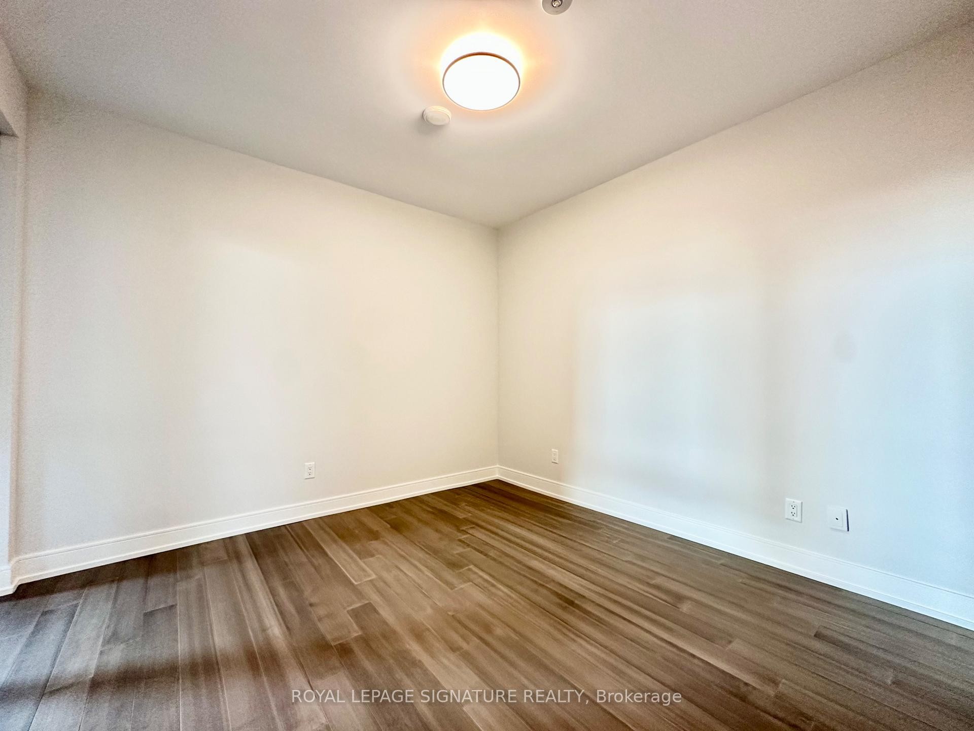 









664


Spadina

Avenue, 810,
Toronto,




ON
M5S 0G4

