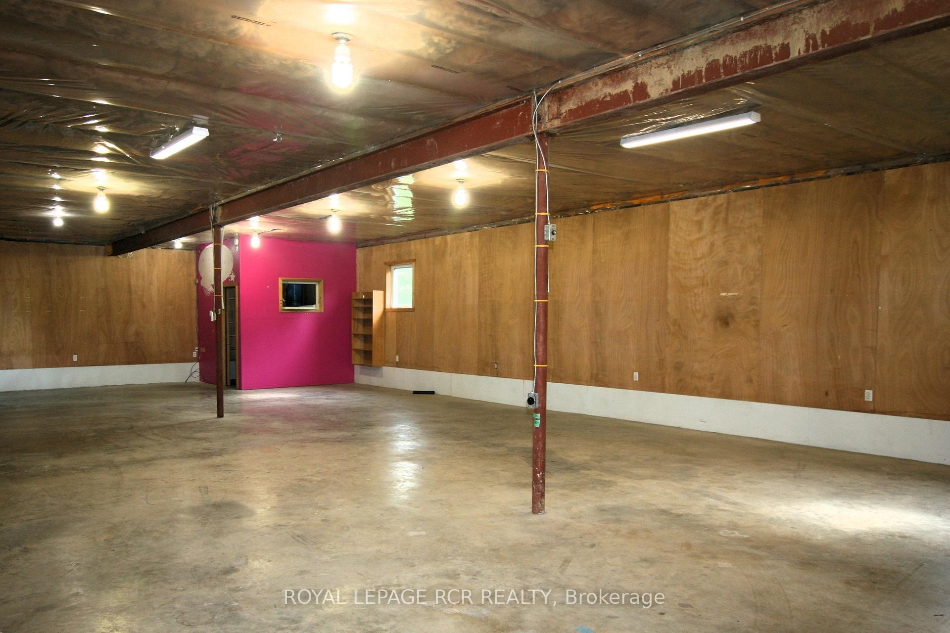 









428


Main

Street West, Lower,
Shelburne,




ON
L9V 2V3

