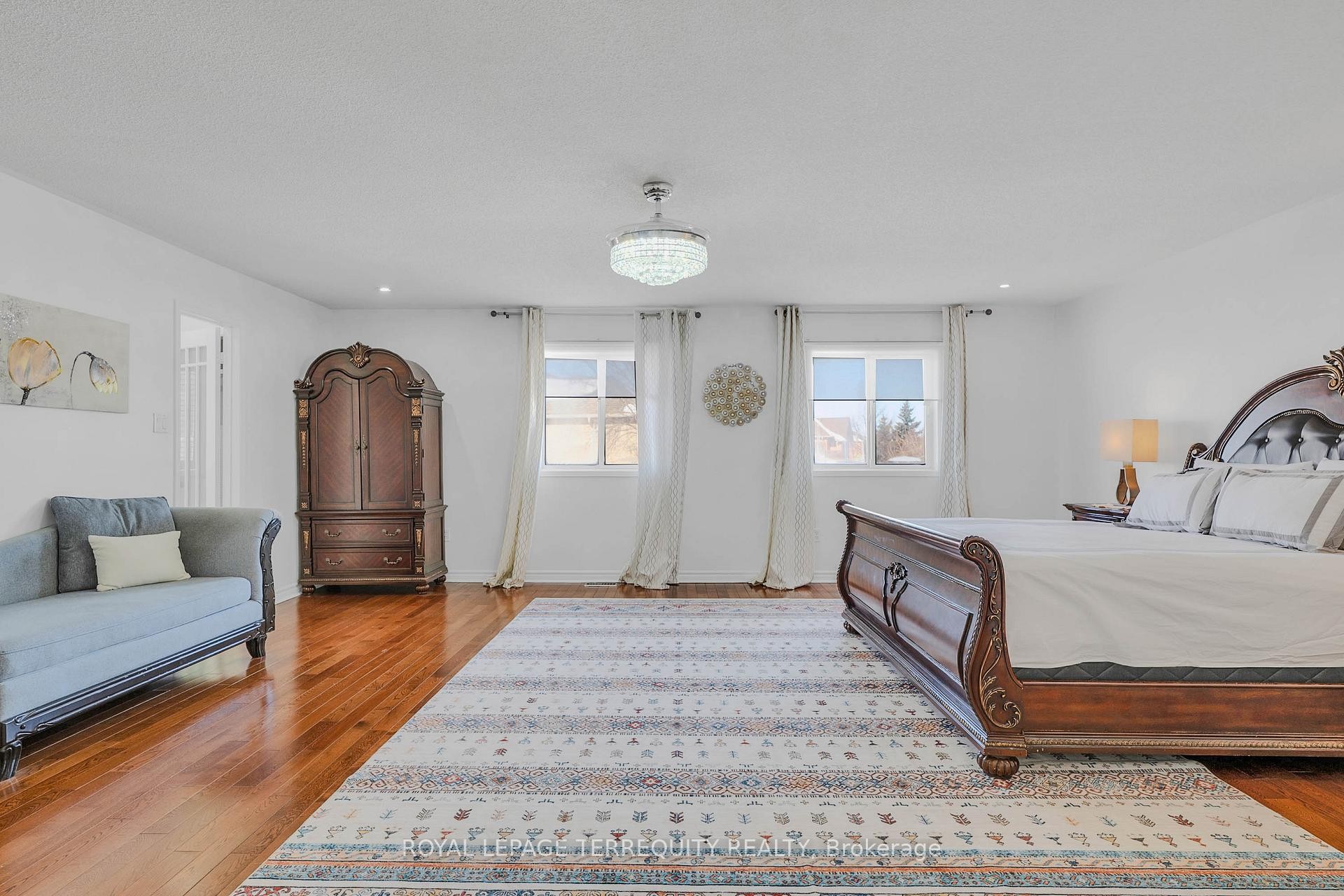 









8


Shallimar

Court,
Brampton,




ON
L6X 4N2

