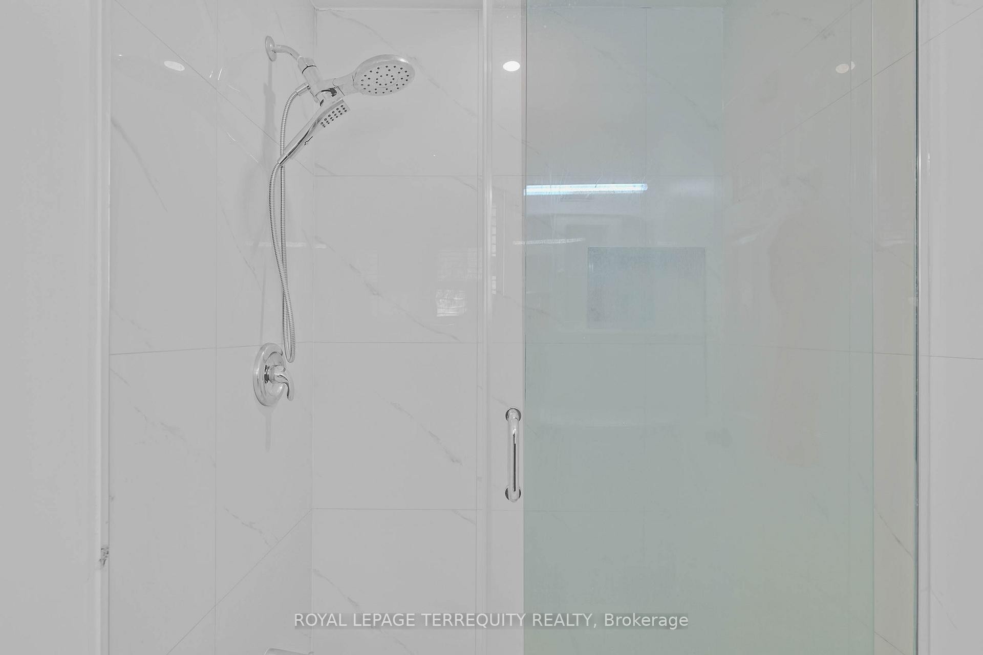 









8


Shallimar

Court,
Brampton,




ON
L6X 4N2

