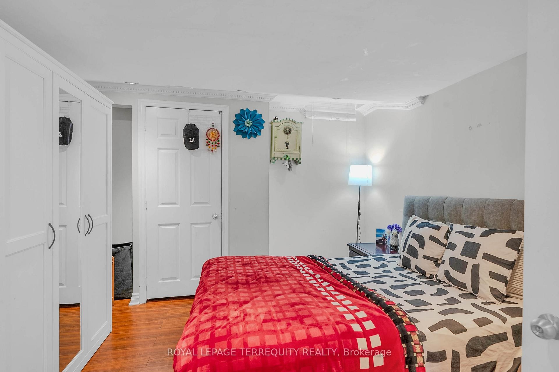 









8


Shallimar

Court,
Brampton,




ON
L6X 4N2

