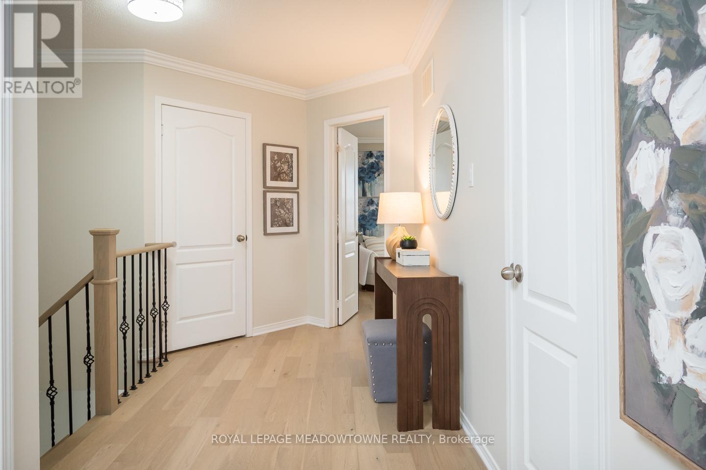 












1043 DONNELLY STREET

,
Milton,




Ontario
L9T0A2

