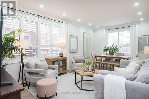 So MUCH natural light