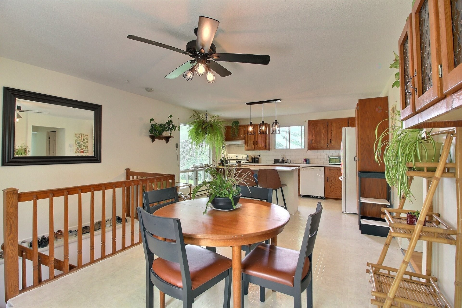 









7685

 - 7705


Rue St-François N.

,
Sherbrooke (Fleurimont),




QC
J1C0V4

