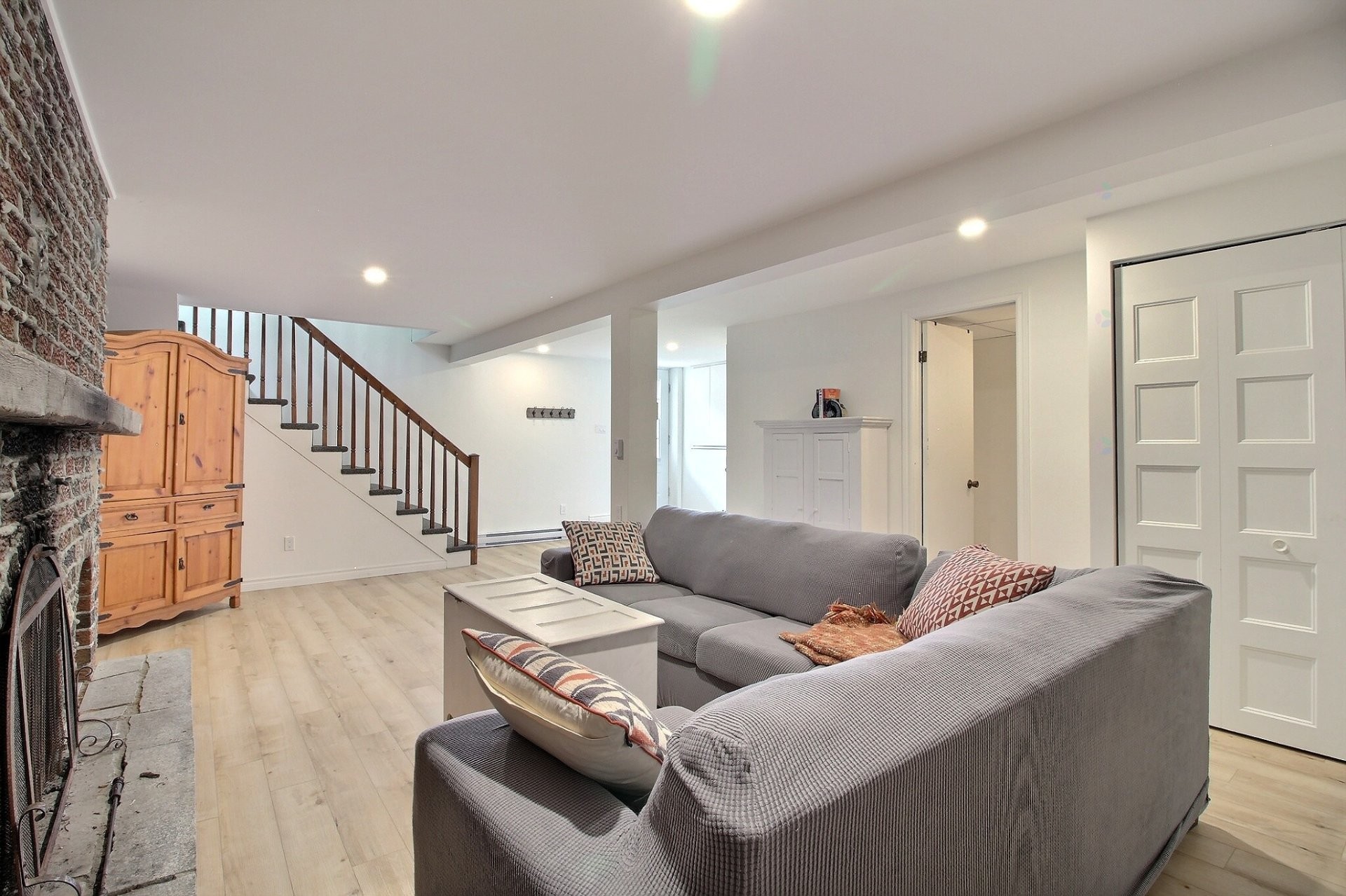 









7685

 - 7705


Rue St-François N.

,
Sherbrooke (Fleurimont),




QC
J1C0V4

