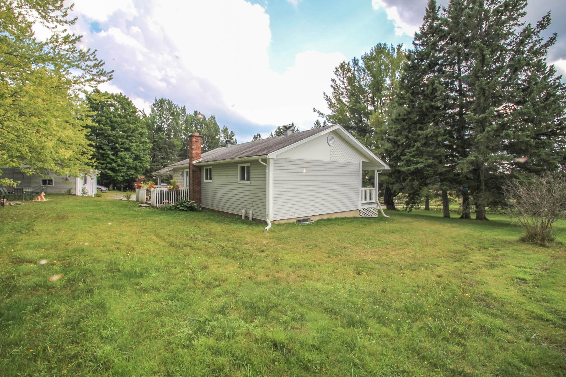 









7685

 - 7705


Rue St-François N.

,
Sherbrooke (Fleurimont),




QC
J1C0V4

