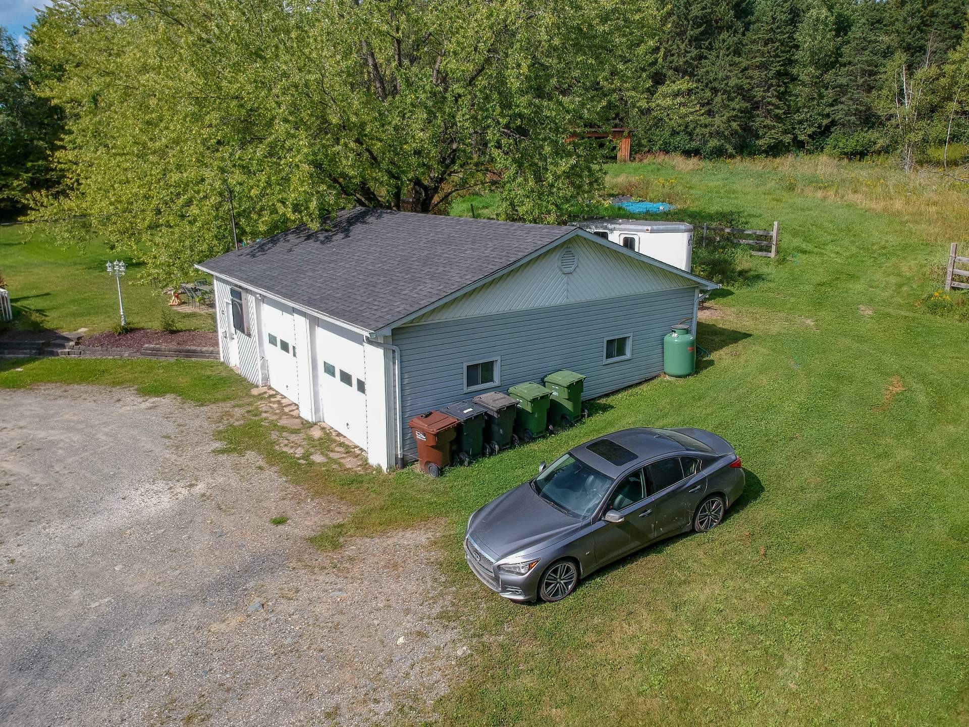 









7685

 - 7705


Rue St-François N.

,
Sherbrooke (Fleurimont),




QC
J1C0V4

