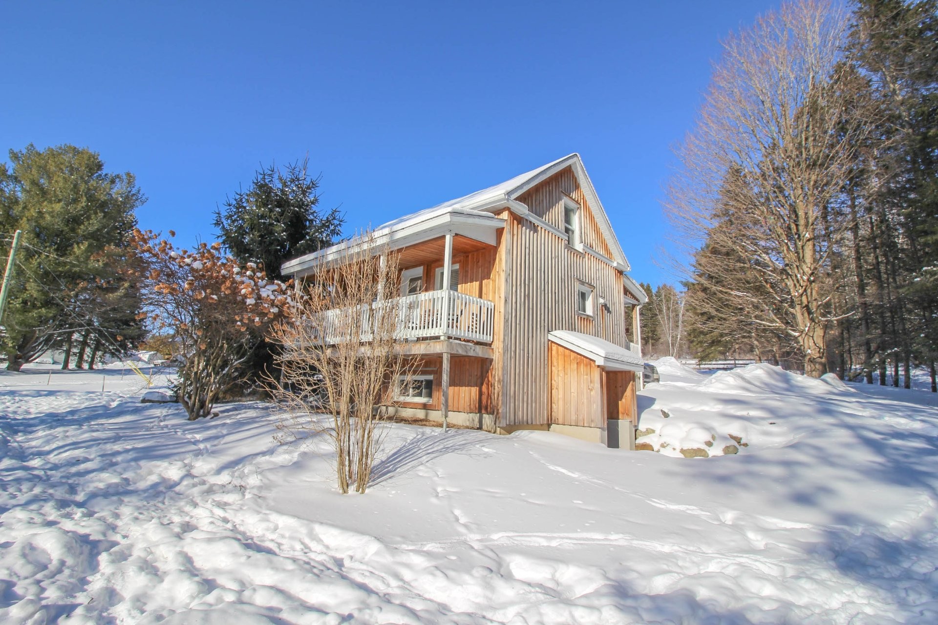 









7685

 - 7705


Rue St-François N.

,
Sherbrooke (Fleurimont),




QC
J1C0V4

