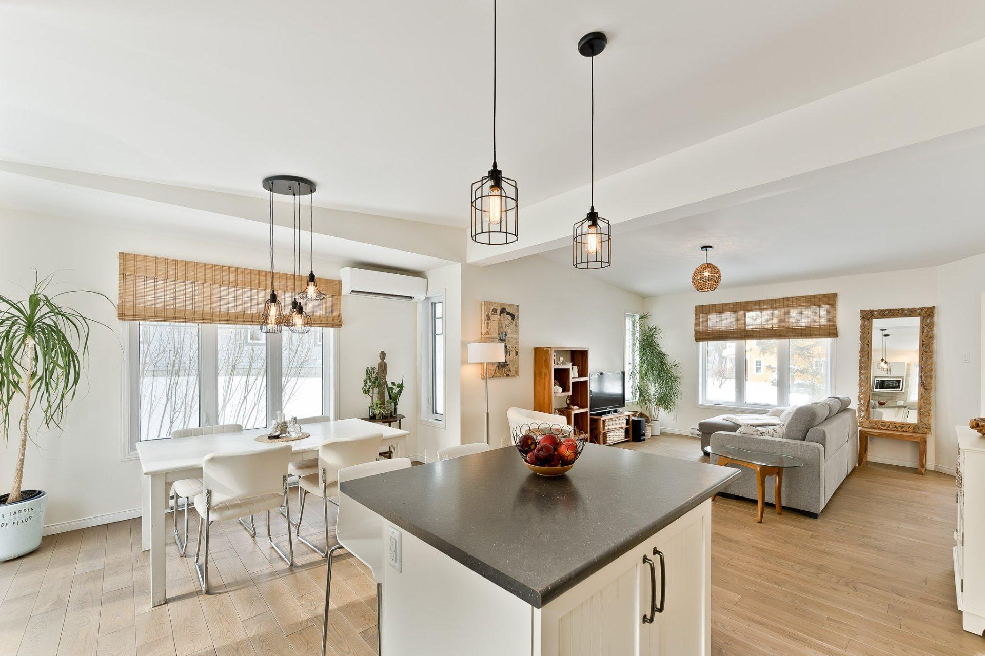 









16


Rue de la Crête

,
Orford,




QC
J1X0C5

