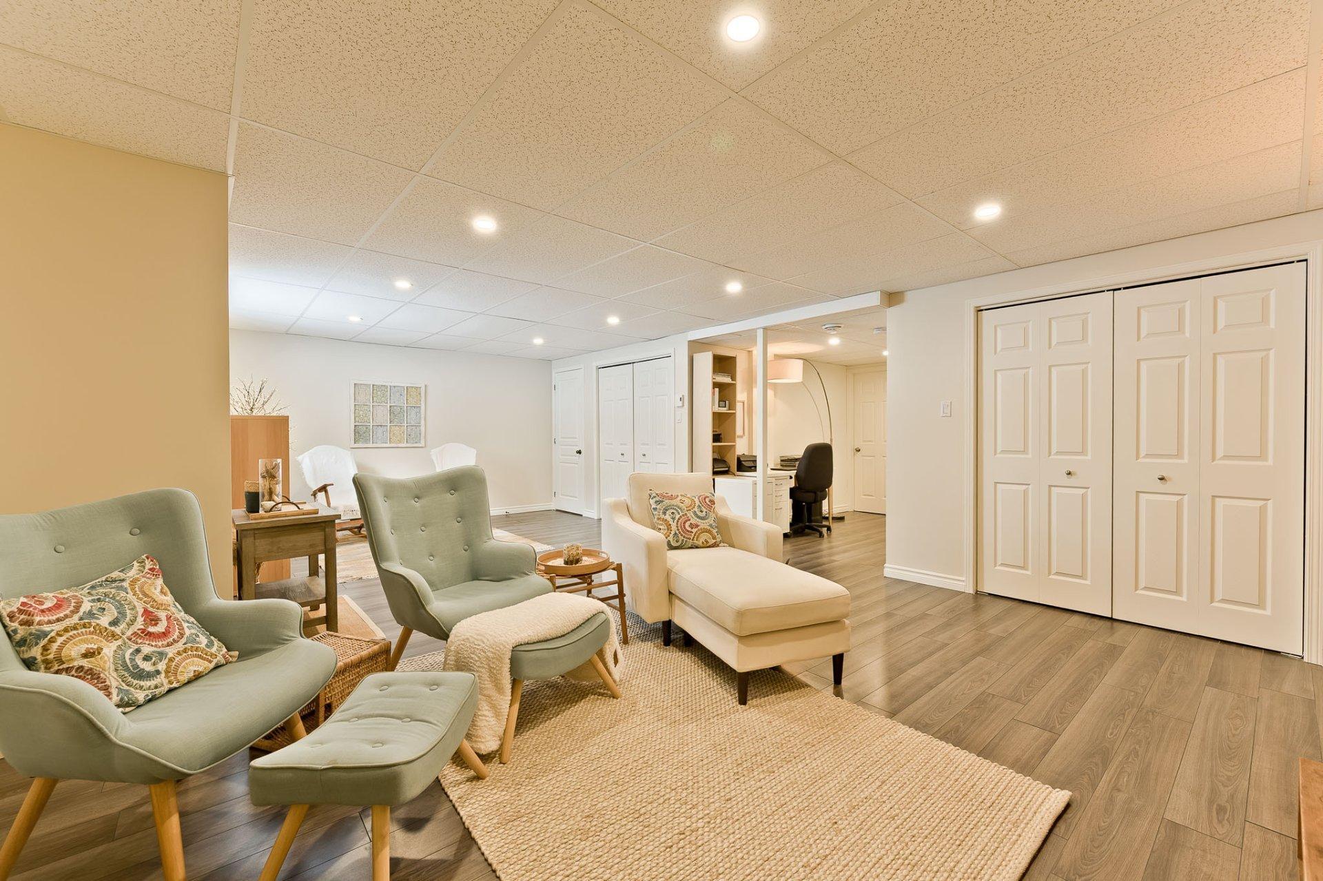 









16


Rue de la Crête

,
Orford,




QC
J1X0C5

