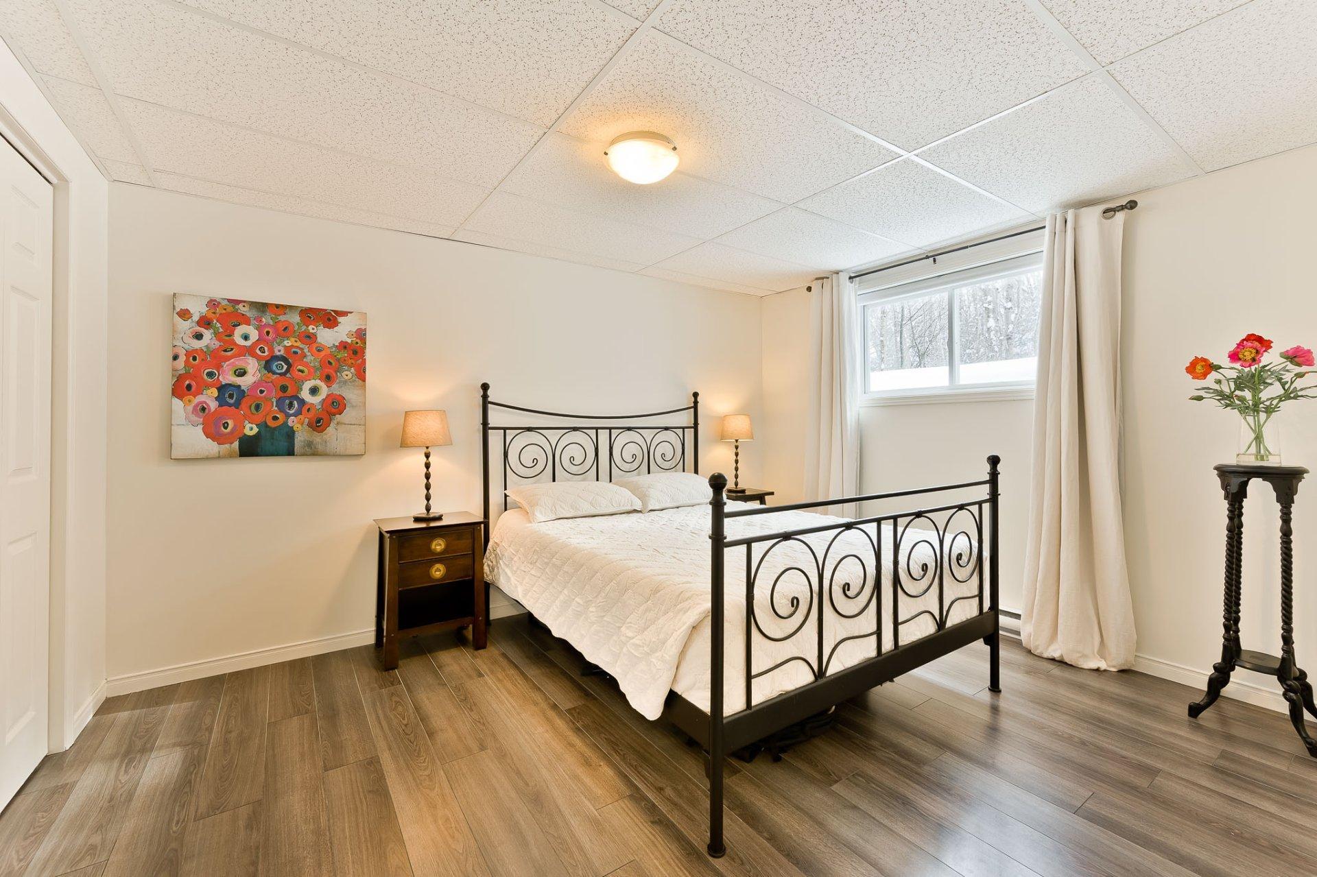 









16


Rue de la Crête

,
Orford,




QC
J1X0C5

