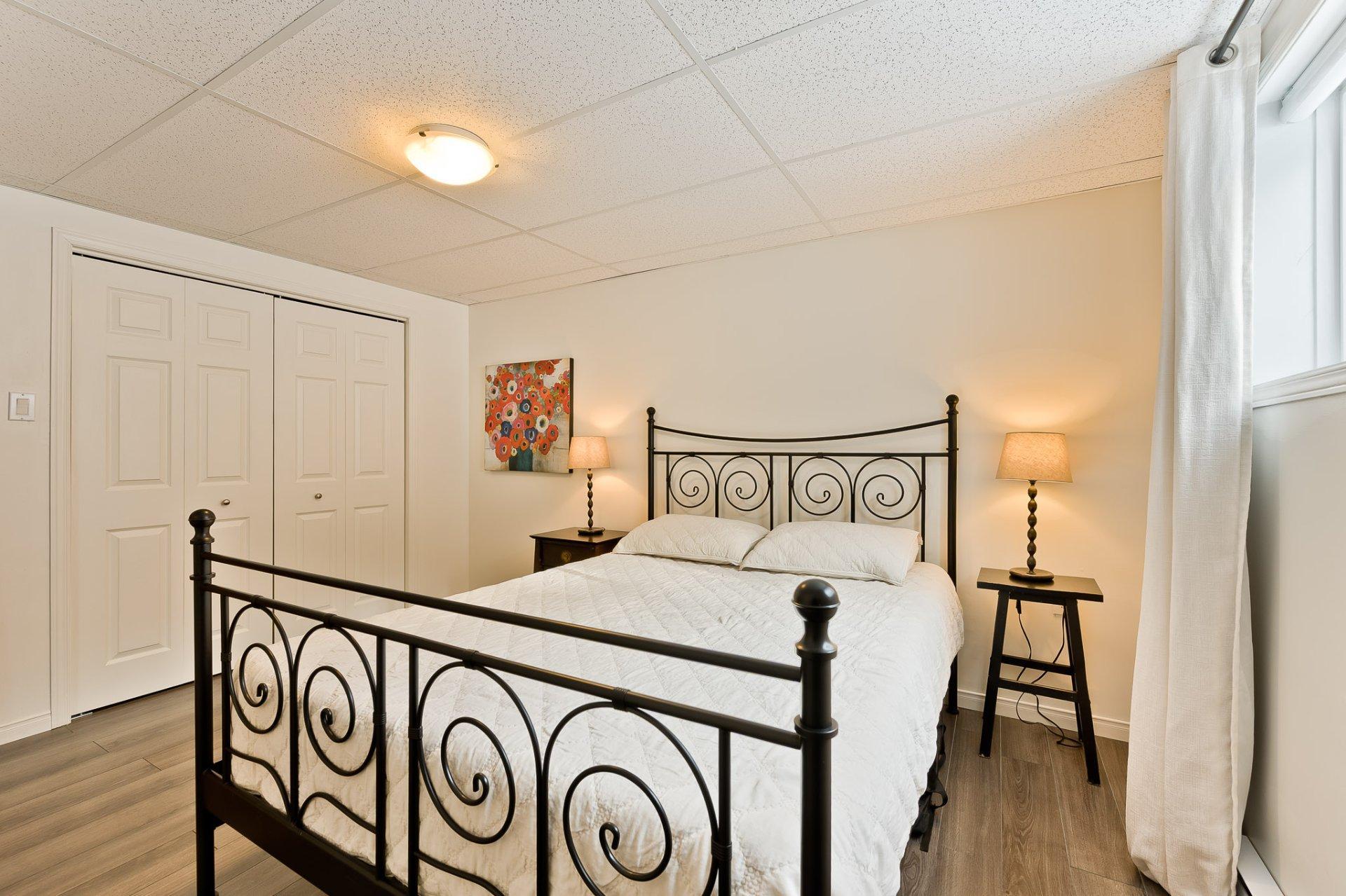 









16


Rue de la Crête

,
Orford,




QC
J1X0C5

