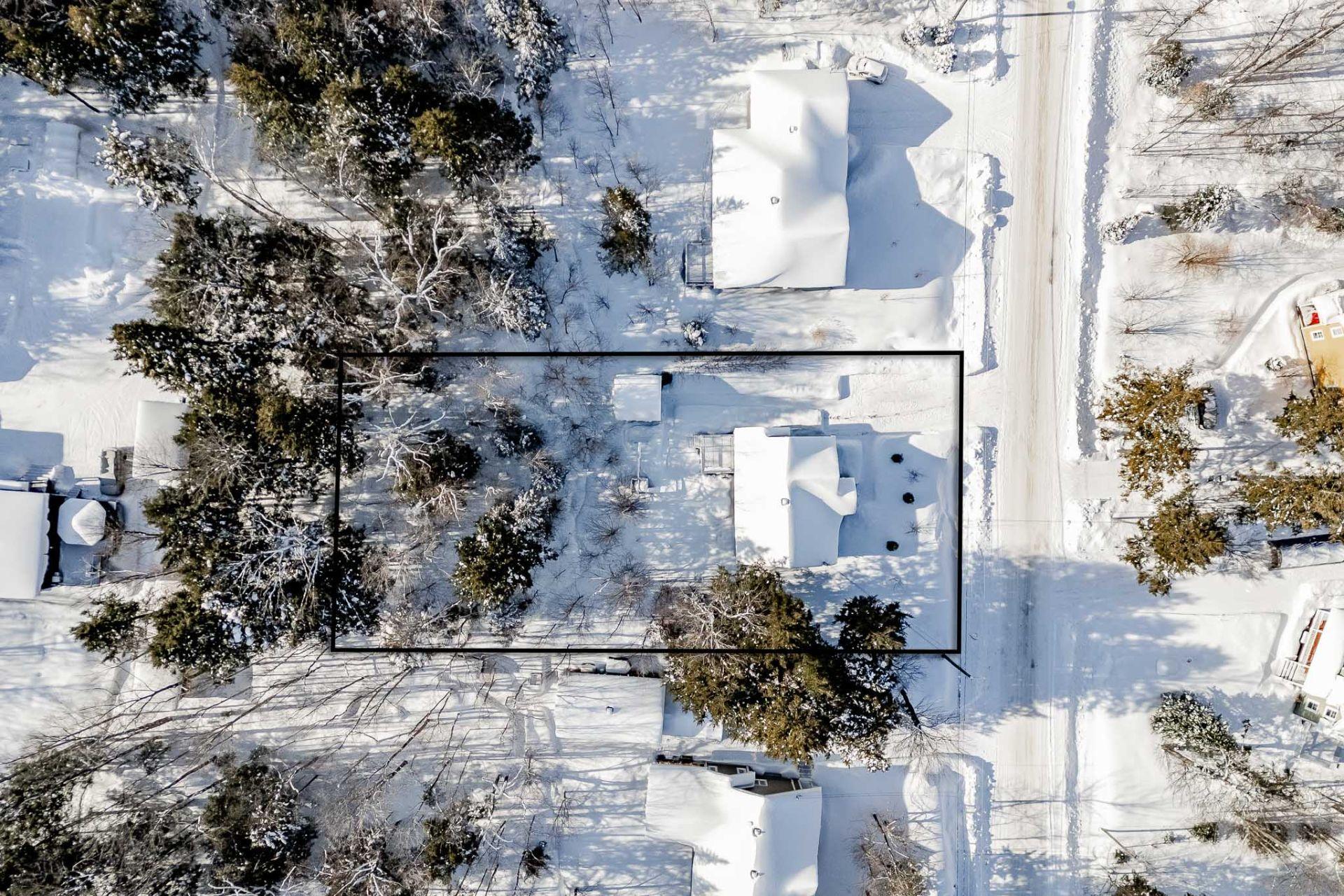 









16


Rue de la Crête

,
Orford,




QC
J1X0C5

