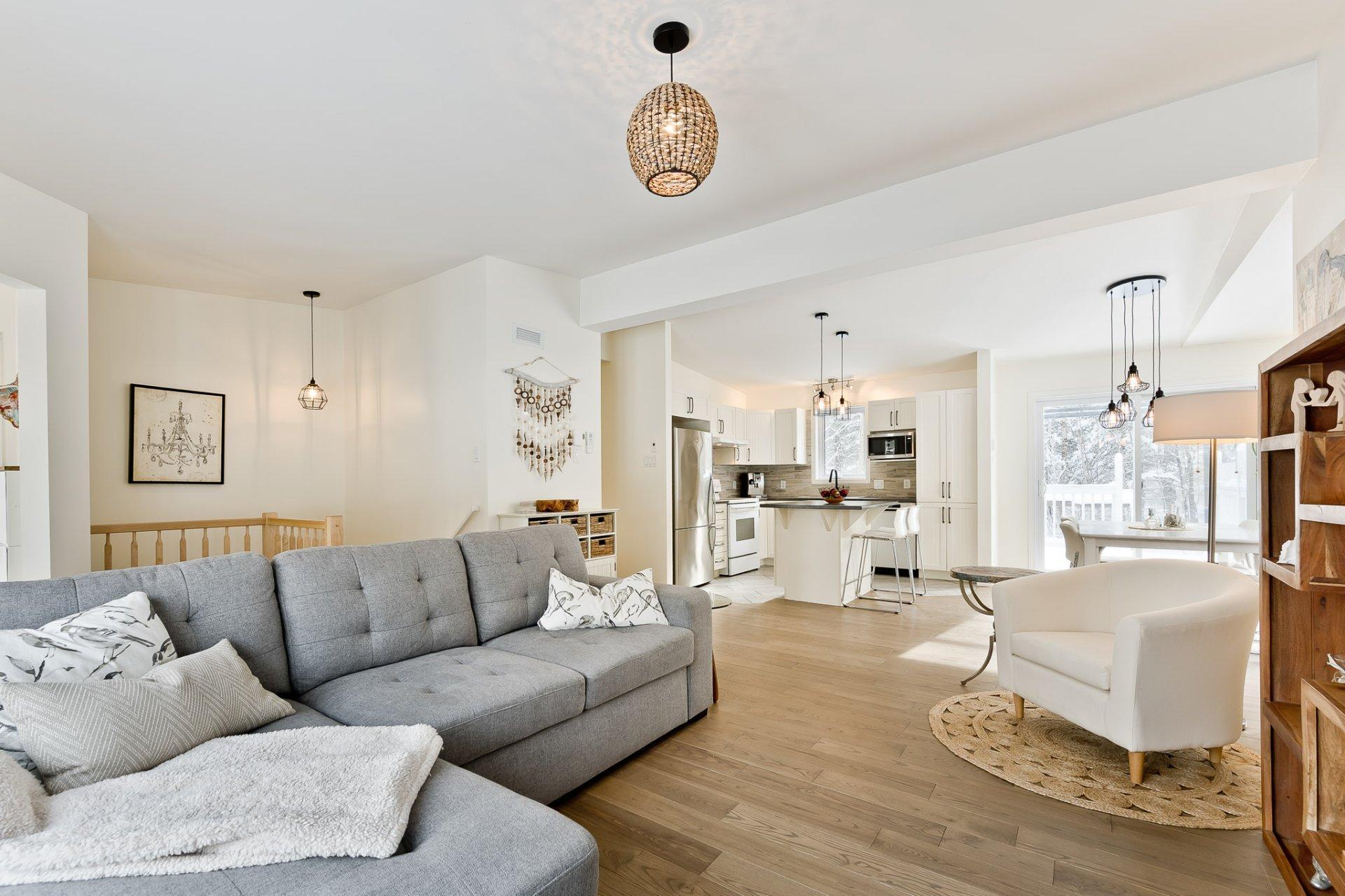 









16


Rue de la Crête

,
Orford,




QC
J1X0C5

