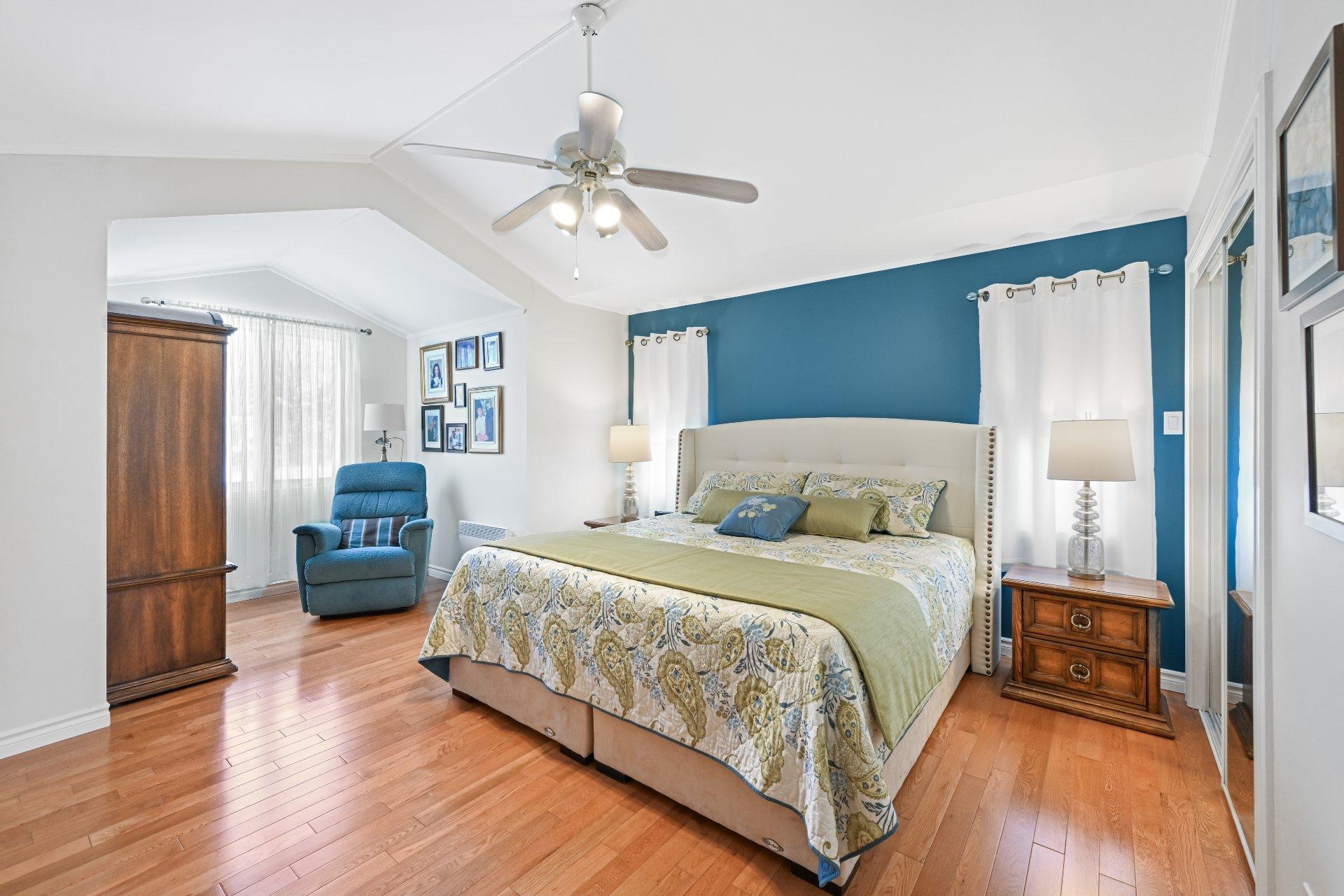 









2


Rue des Pinsons

,
Venise-en-Québec,




QC
J0J2K0

