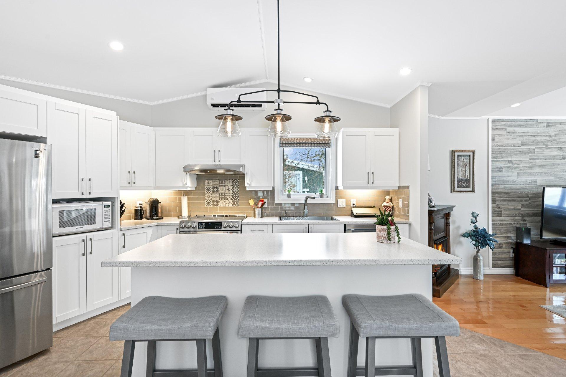 









2


Rue des Pinsons

,
Venise-en-Québec,




QC
J0J2K0

