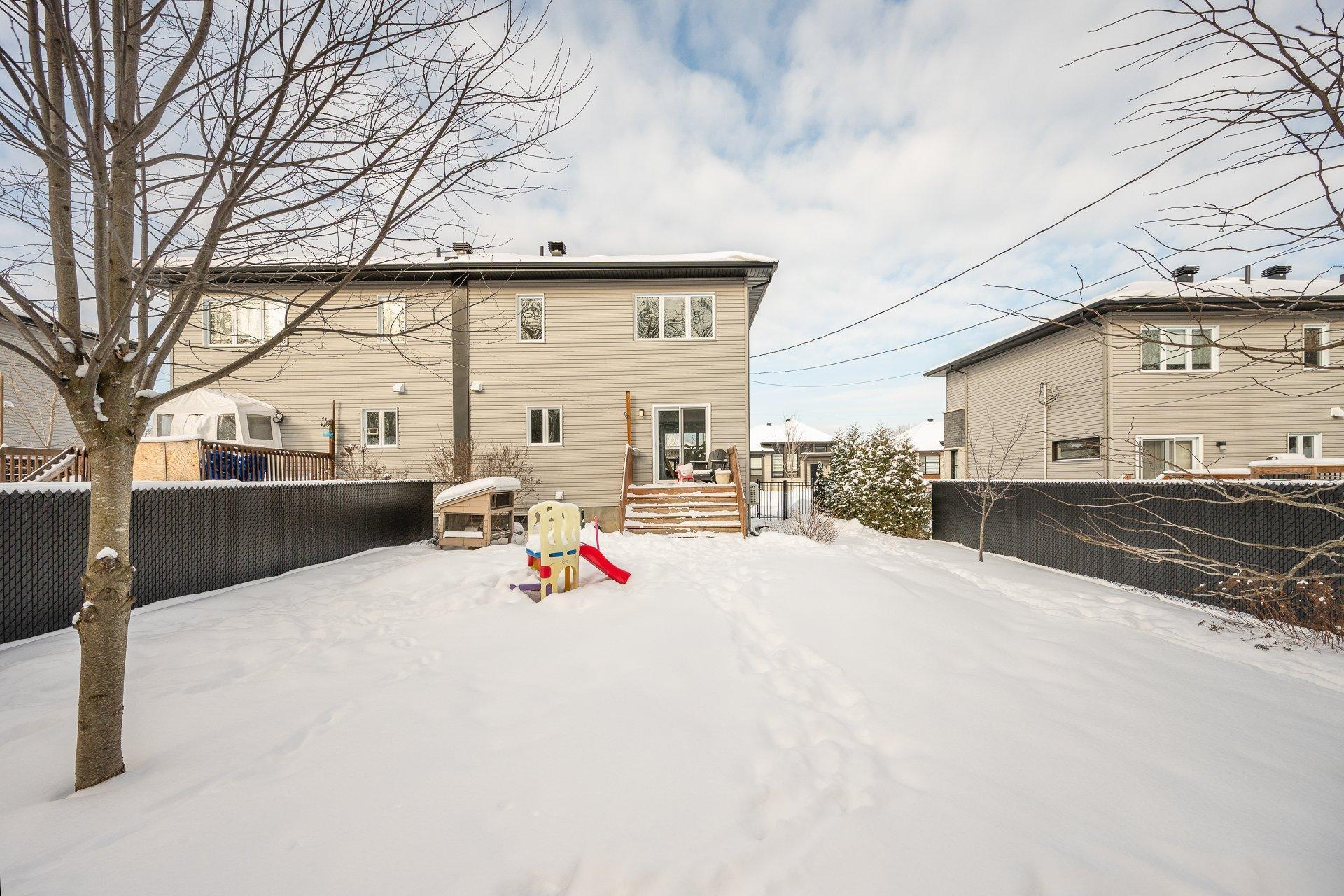 









190


Rue Joseph-Doyon

,
Saint-Jean-sur-Richelieu,




QC
J3B0K2

