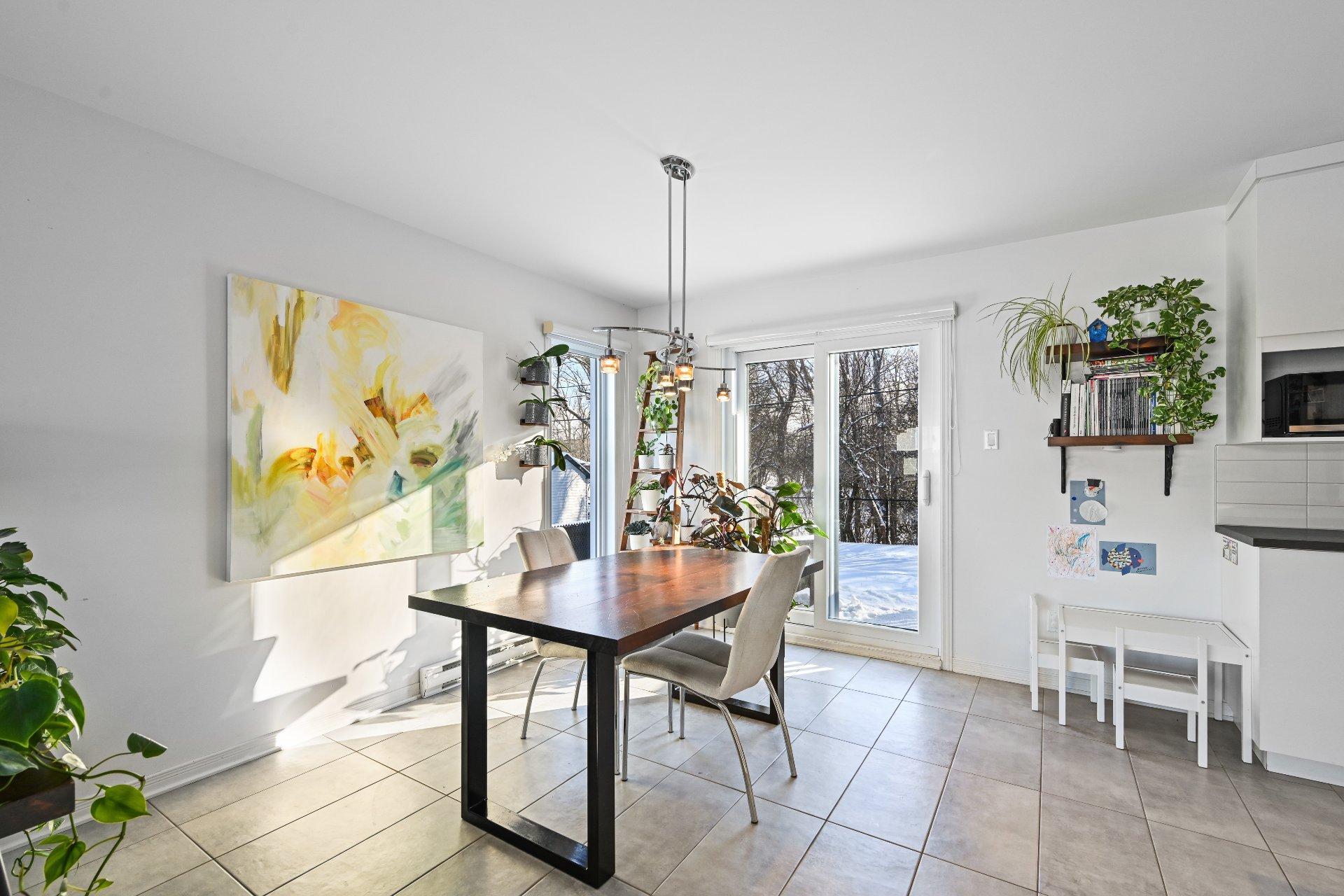 









190


Rue Joseph-Doyon

,
Saint-Jean-sur-Richelieu,




QC
J3B0K2

