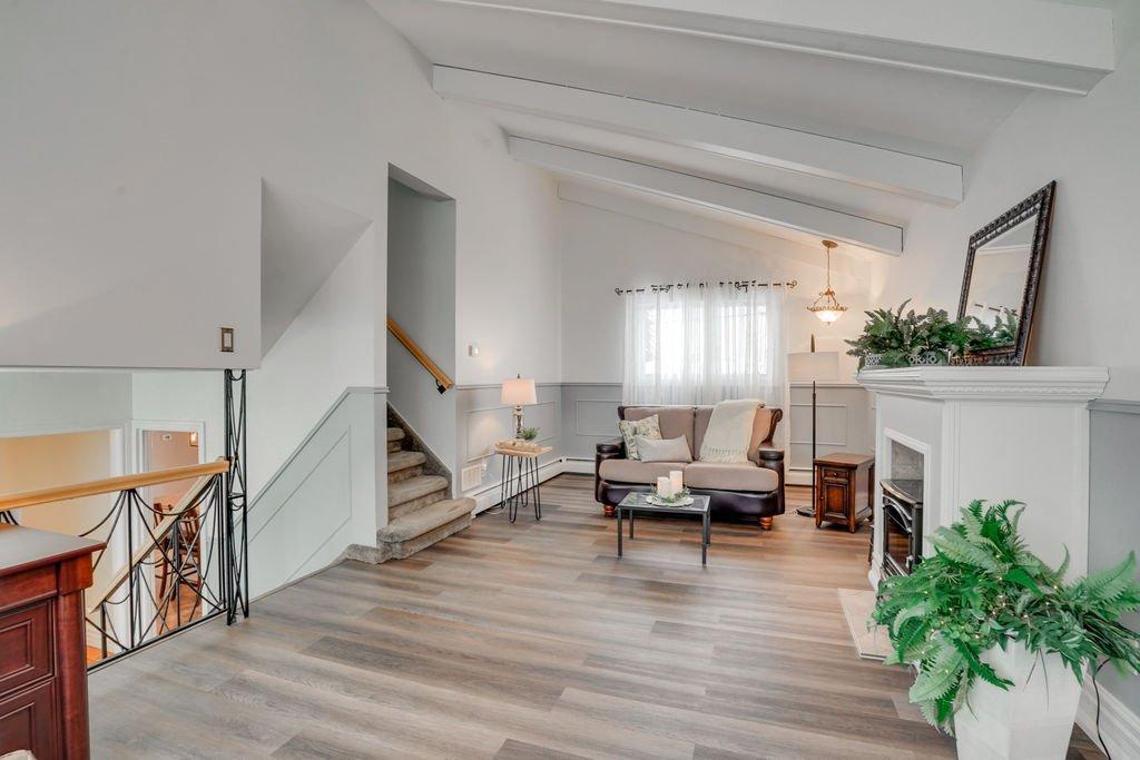 









26


Rue de l'Abbé-Desautels

,
Gatineau (Gatineau),




QC
J8T3E6

